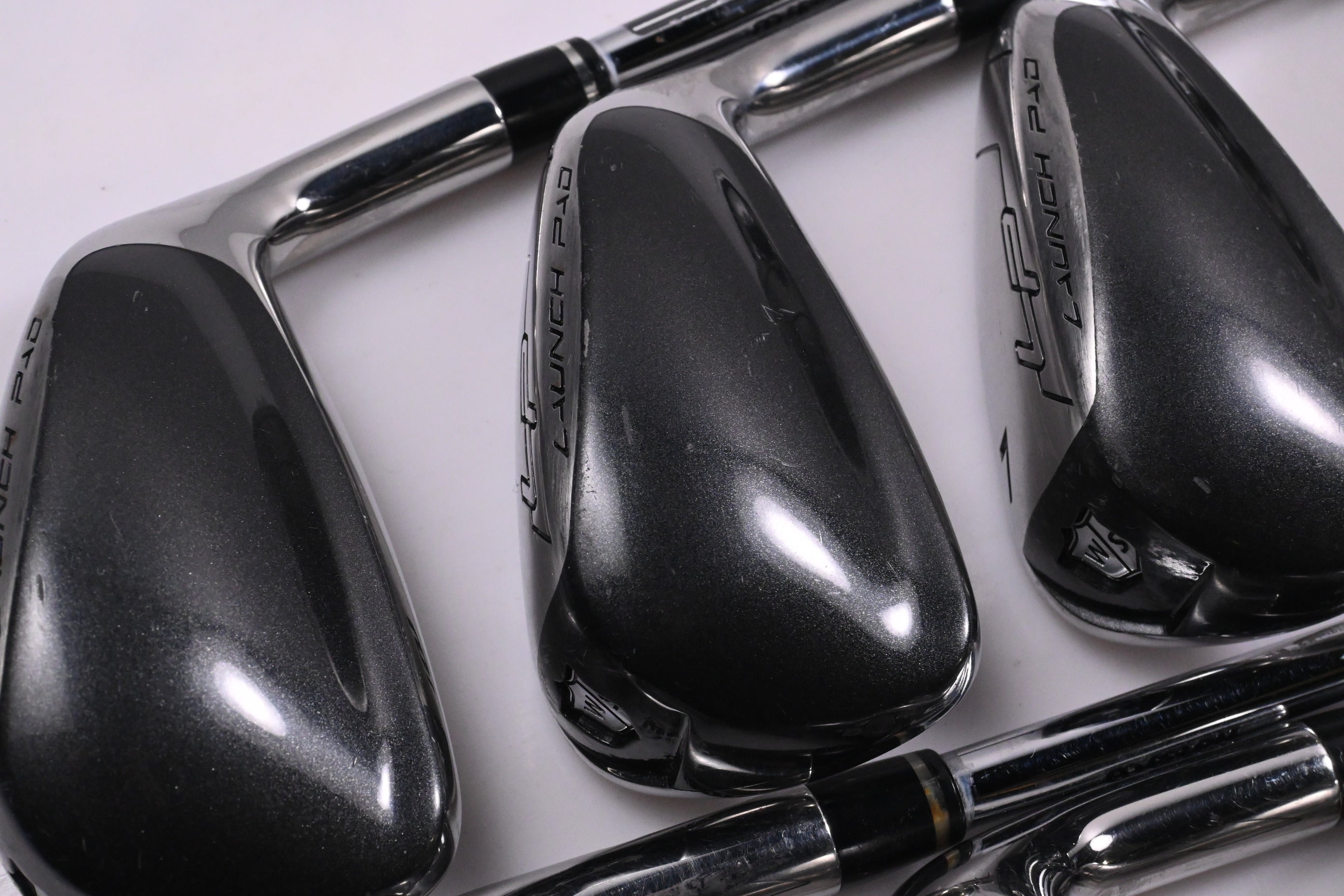 Wilson Launch Pad Irons / 5-PW+GW+SW / Regular Flex KBS Tour 80 Shafts