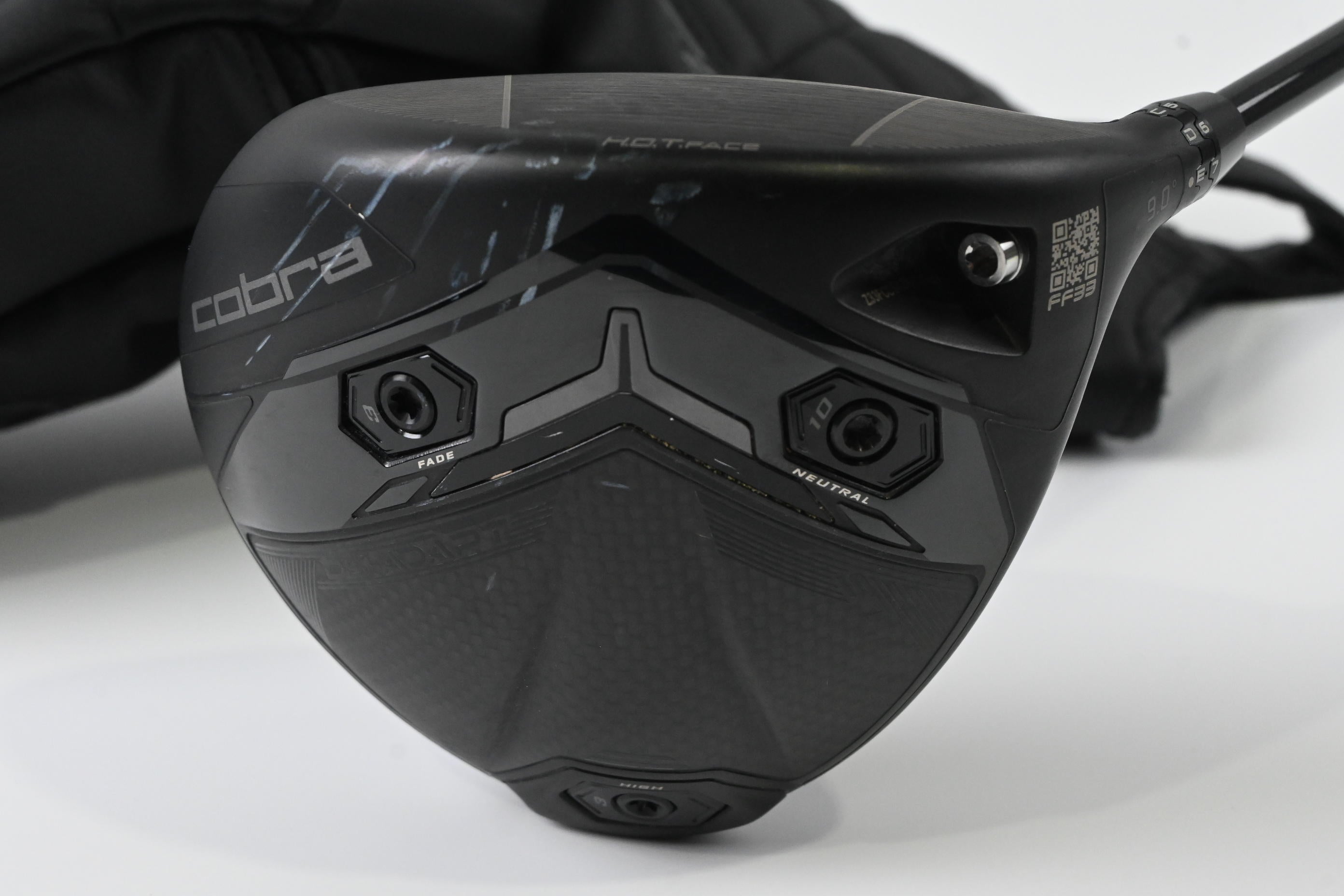 Cobra DS-Adapt LS Driver / 9 Degree / X-Flex Denali Black 60 Shaft