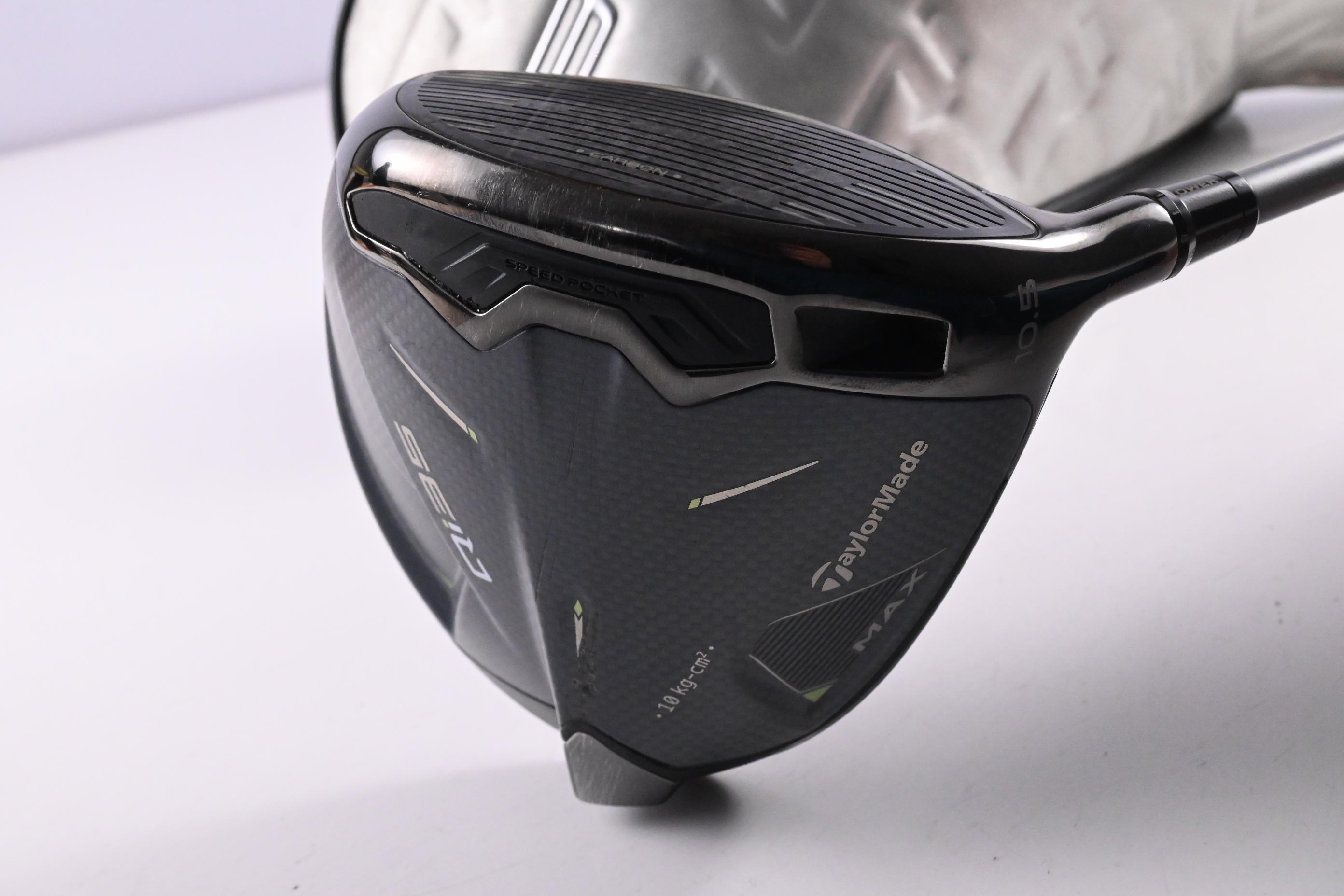 Taylormade Qi35 Max Driver / 10.5 Degree / Regular Flex Fujikura Air Speeder 50