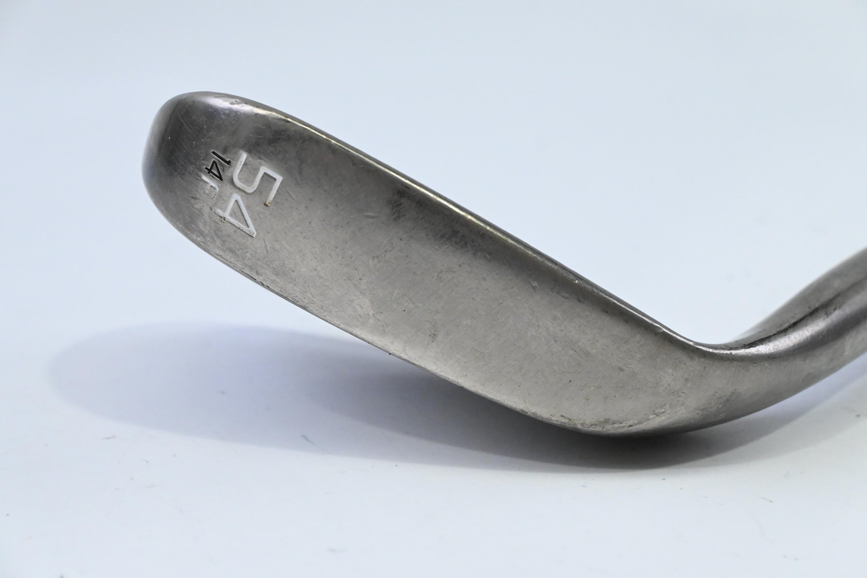 Titleist Vokey SM9 Sand Wedge / 54 Degree / Stiff Flex True Temper AMT Red S300