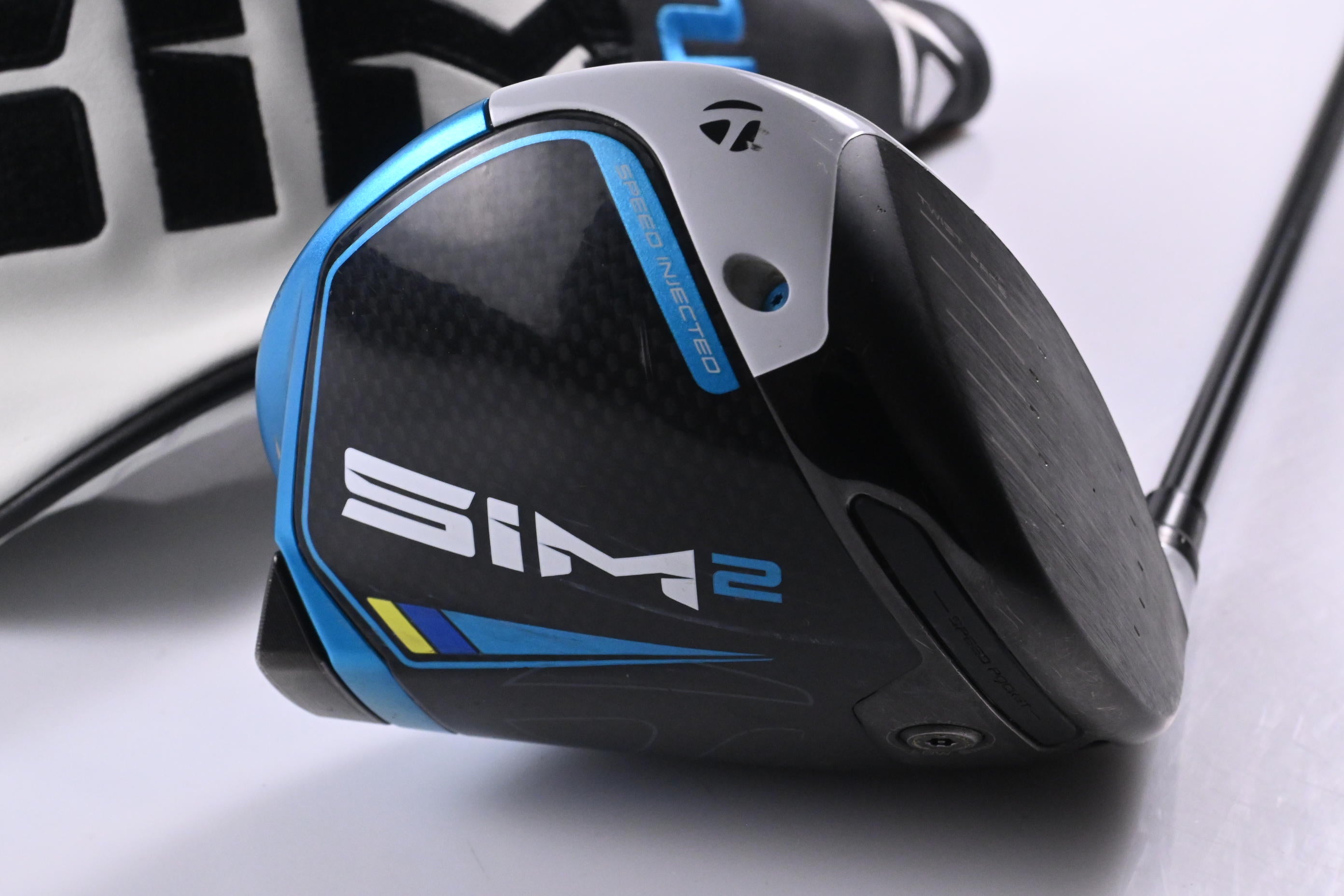 Taylormade SIM2 Max Driver / 8 Degree / Regular Flex Tensei AV Series Blue 60