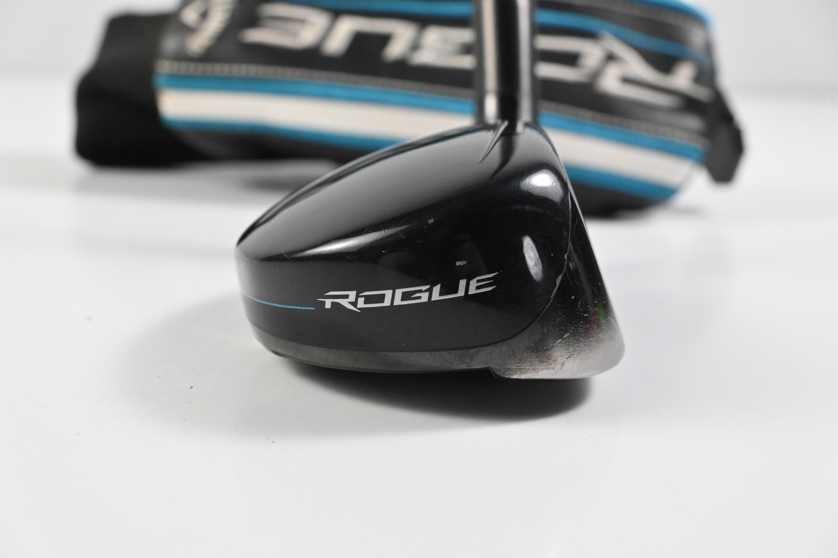 Callaway Rogue #4 Hybrid / 21 Degree / Stiff Flex Aldila R.I.P 85 Shaft