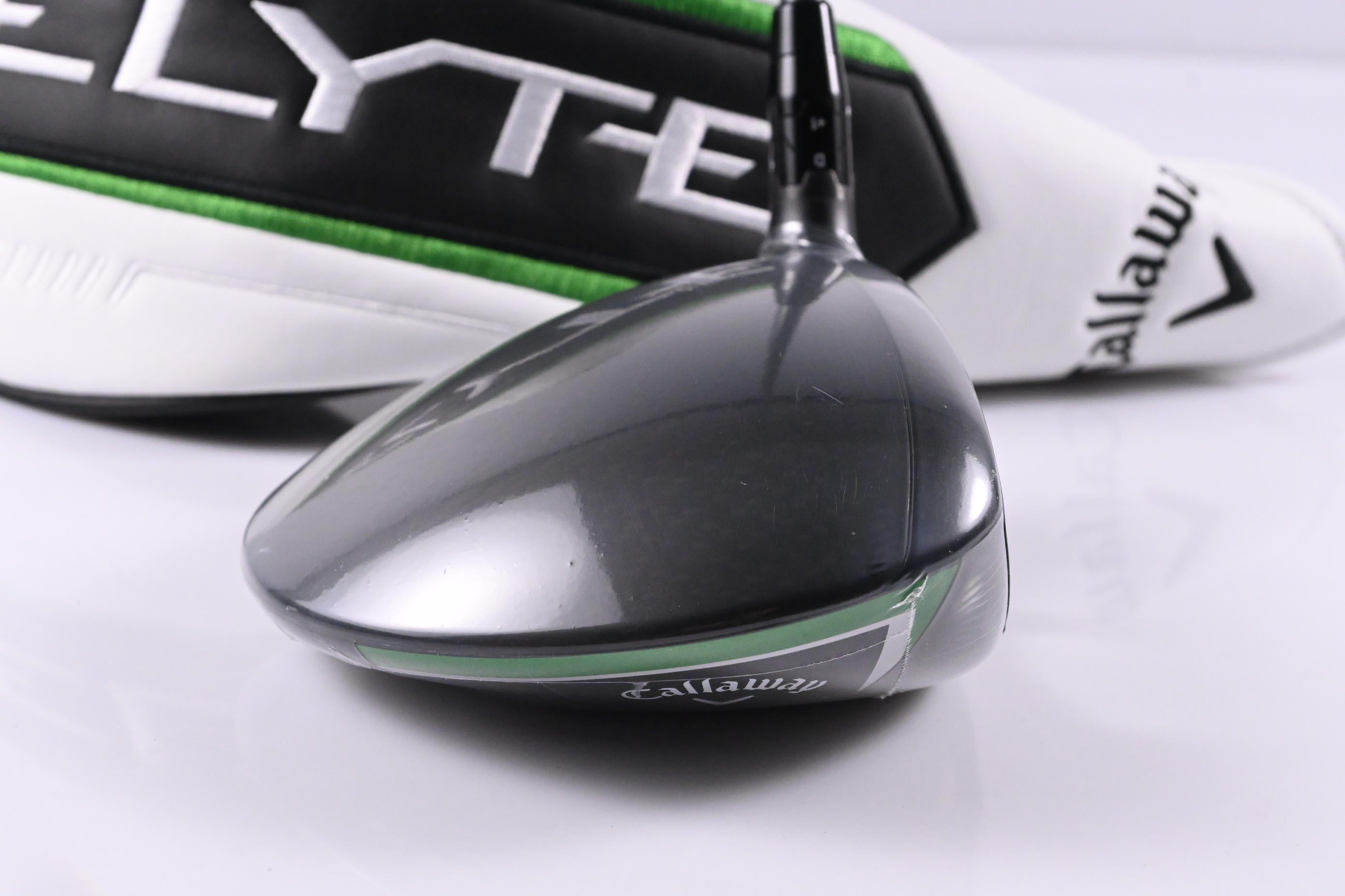 Callaway Elyte X Driver / 9 Degree / Regular Flex Denali Charcoal 50 Shaft