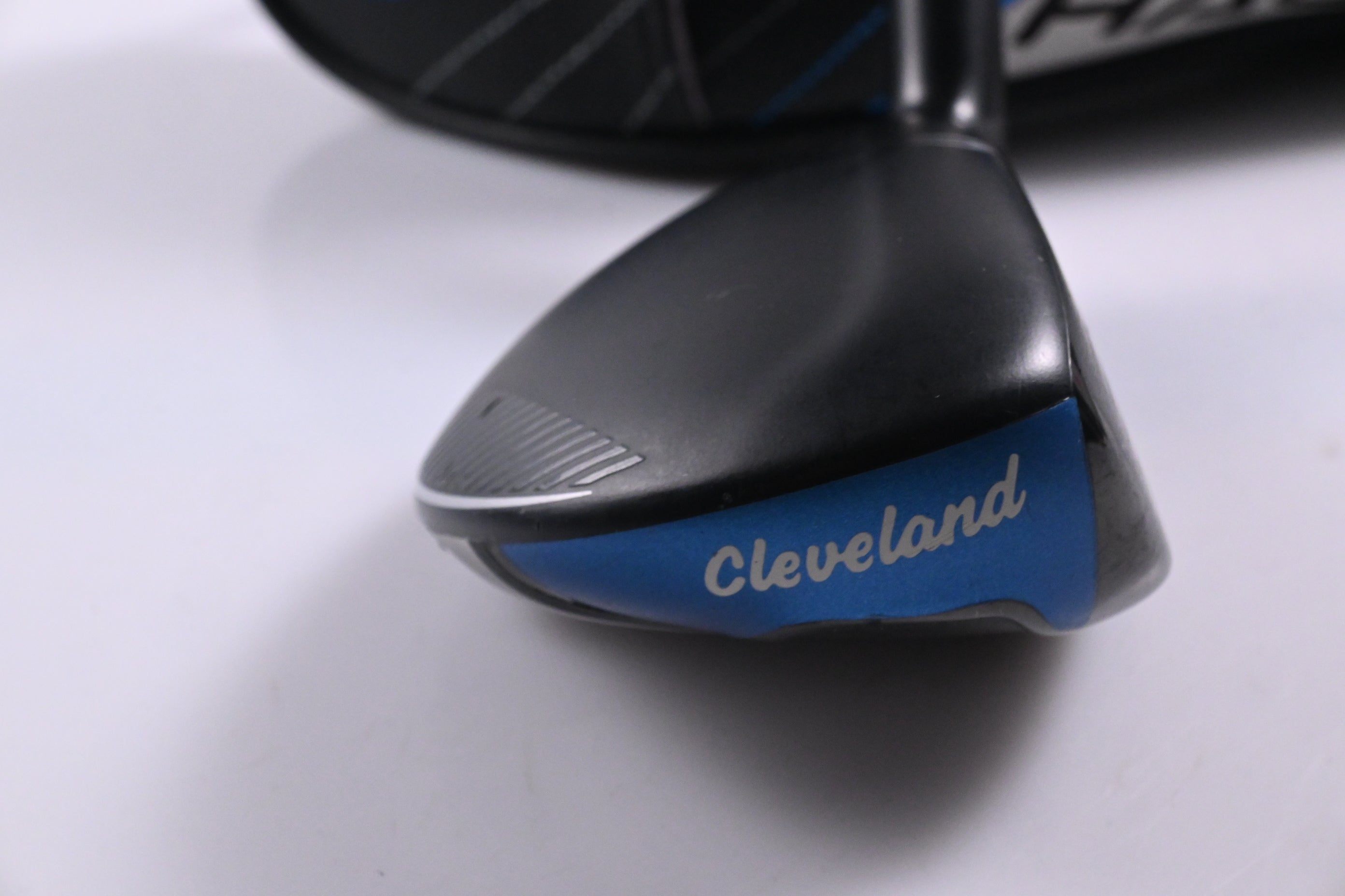Cleveland Launcher XL Halo #4 Hybrid / 21 Degree / Regular Flex Cypher 60 Shaft