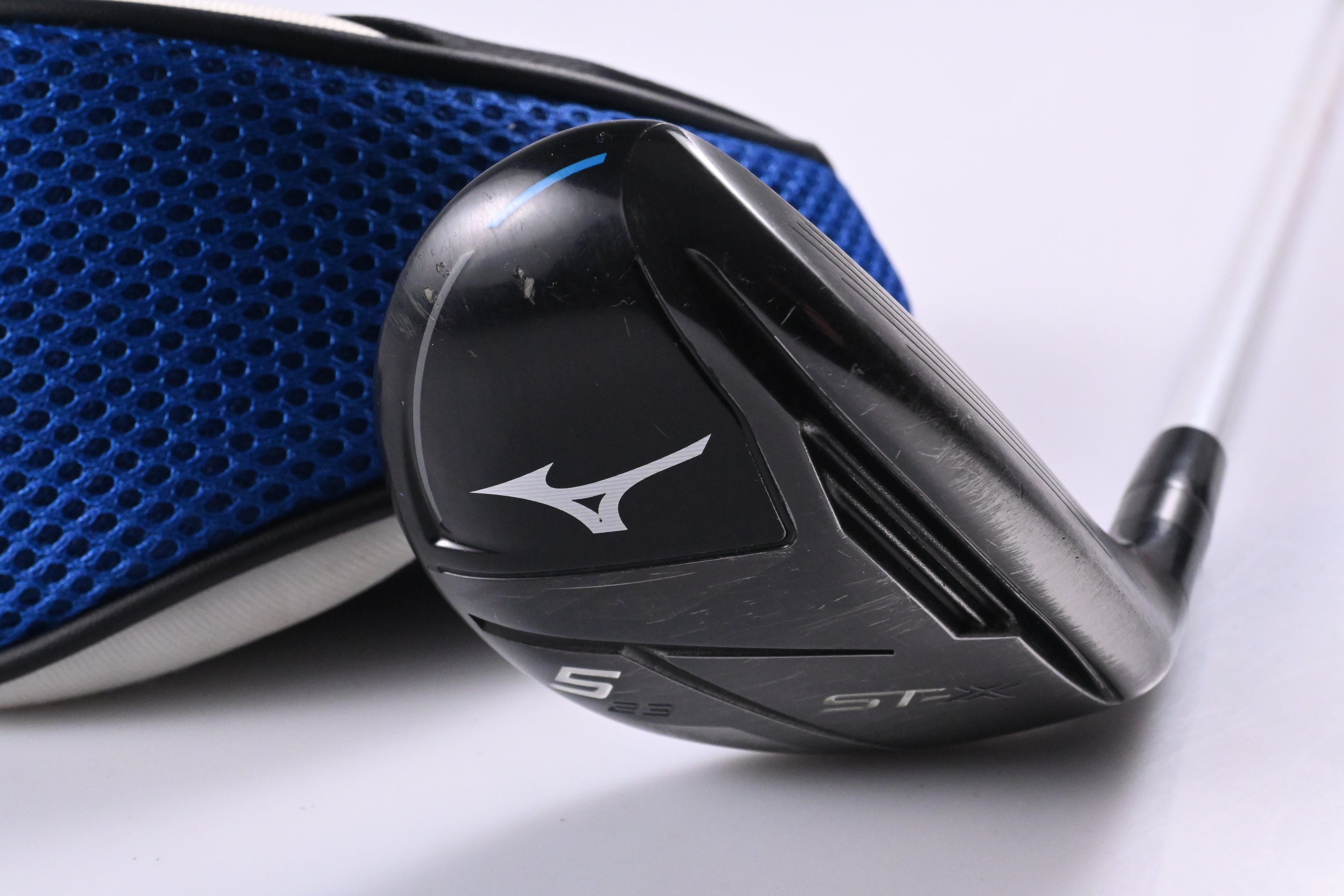 Mizuno ST-X 220 #5 Hybrid / 23 Degree / Senior Flex Aldila Ascent Ultralite 40