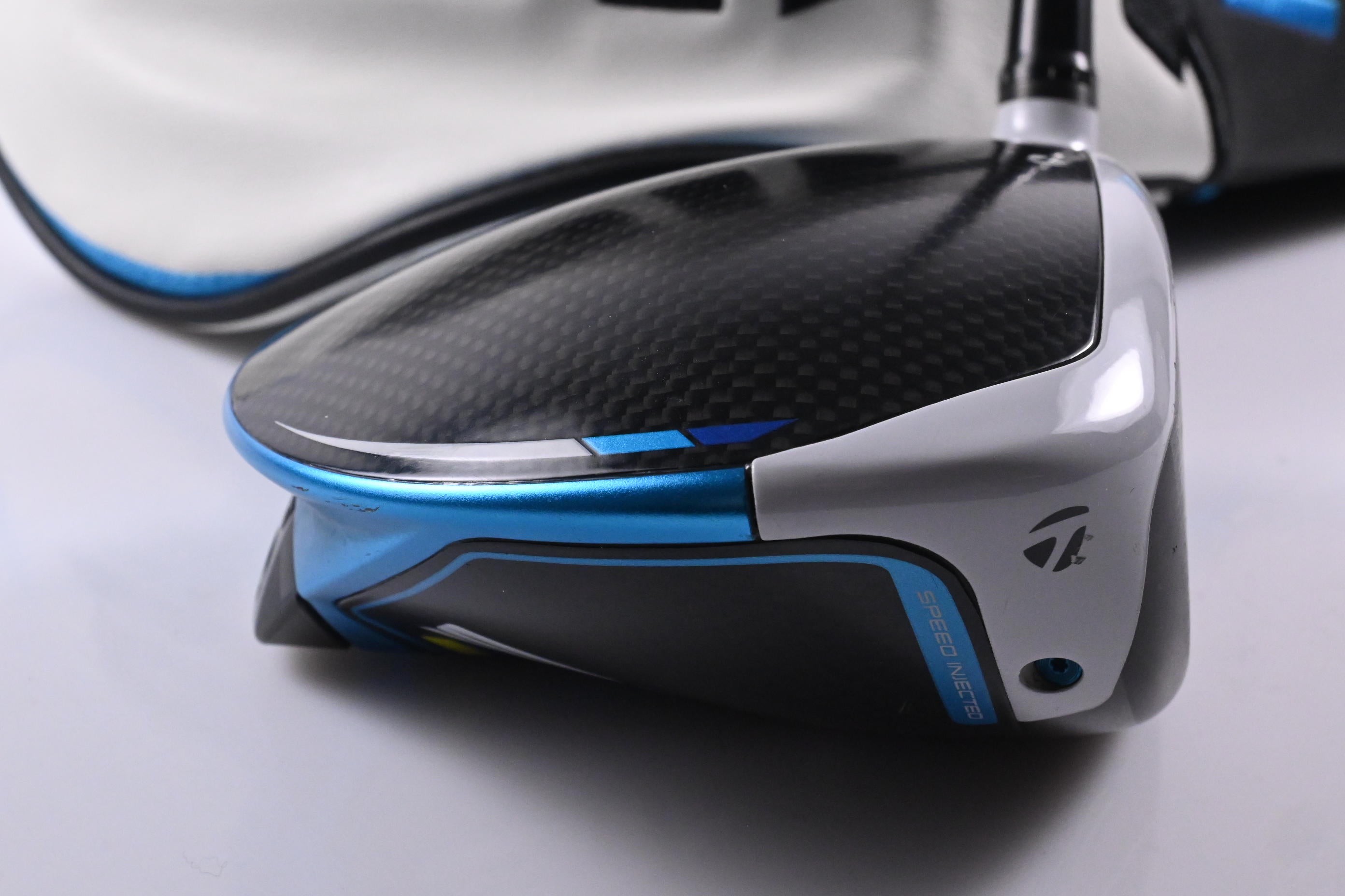 Taylormade SIM2 Max Driver / 8 Degree / Regular Flex Tensei AV Series Blue 60