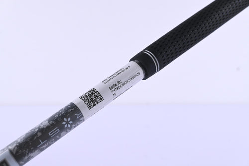 Callaway Quantum Max Driver / 9 Degree / Stiff Flex Denali Frost Silver 60 Shaft