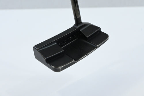 Left Hand Bettinardi Queen B 2021 #6 Putter / 33 Inch