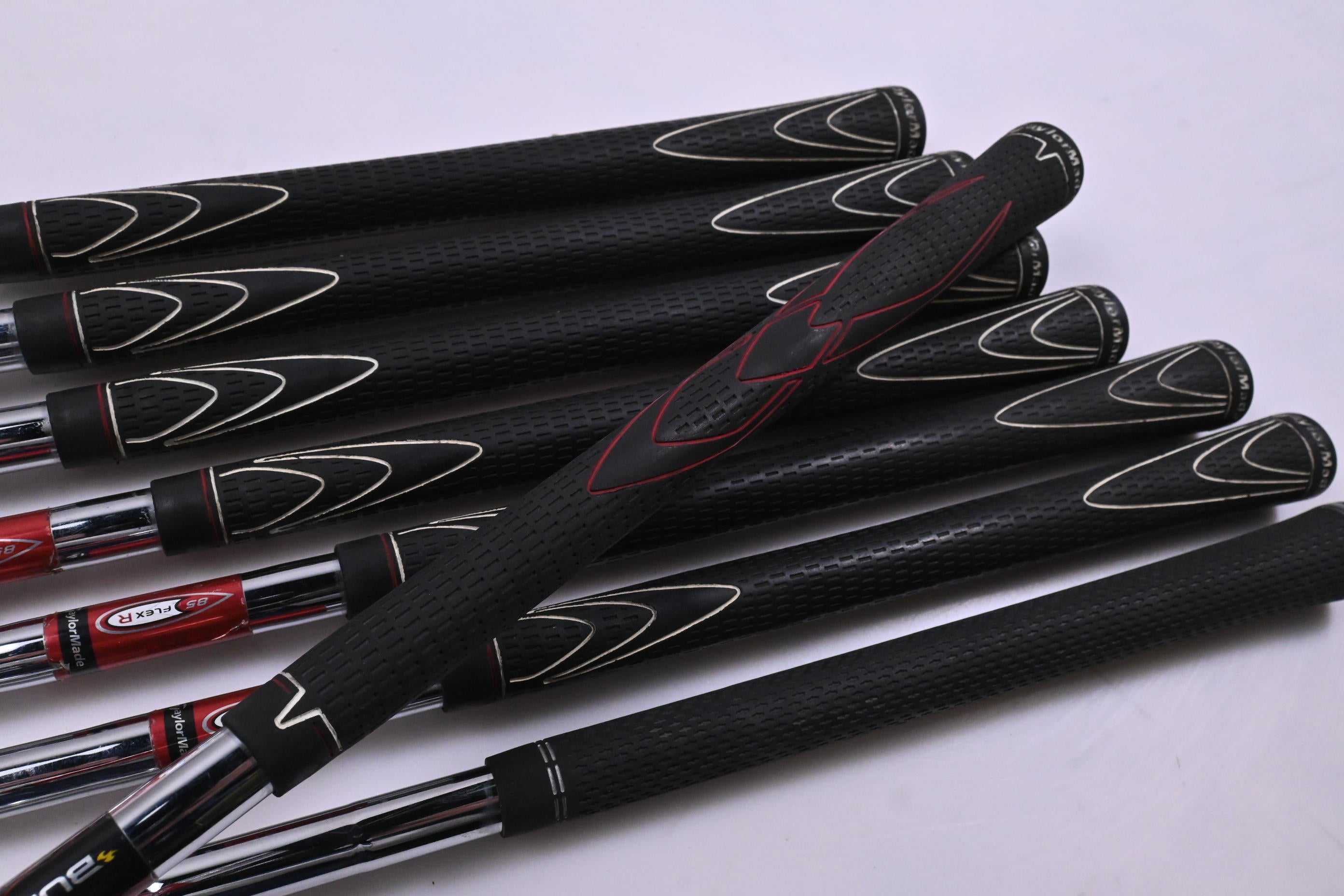 Taylormade Burner 2.0 Irons / 3-PW / Regular Flex Taylormade 85 Shafts