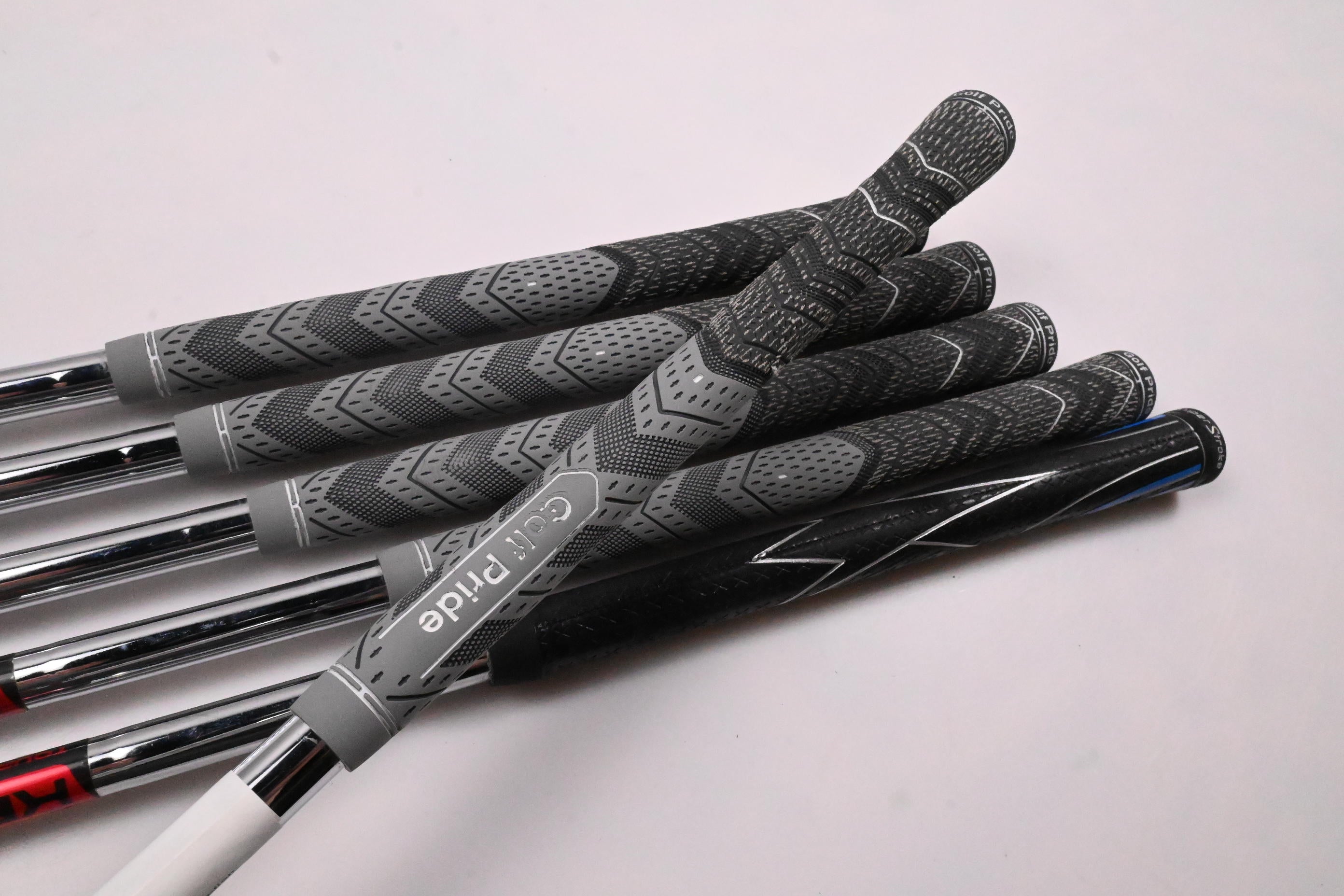 Mizuno JPX 923 Forged/Pro Combo Irons / 4-9i / X-Flex KBS Tour Shafts