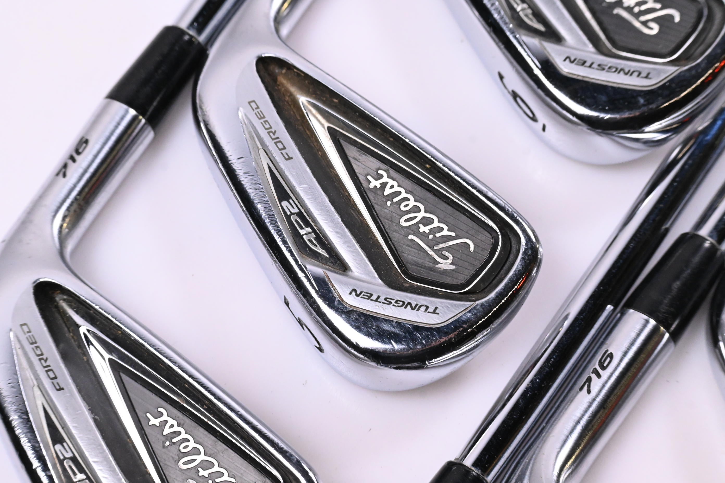 Titleist 716 AP2 Irons / 4-PW / Stiff Flex AMT Tour White S300 Shafts