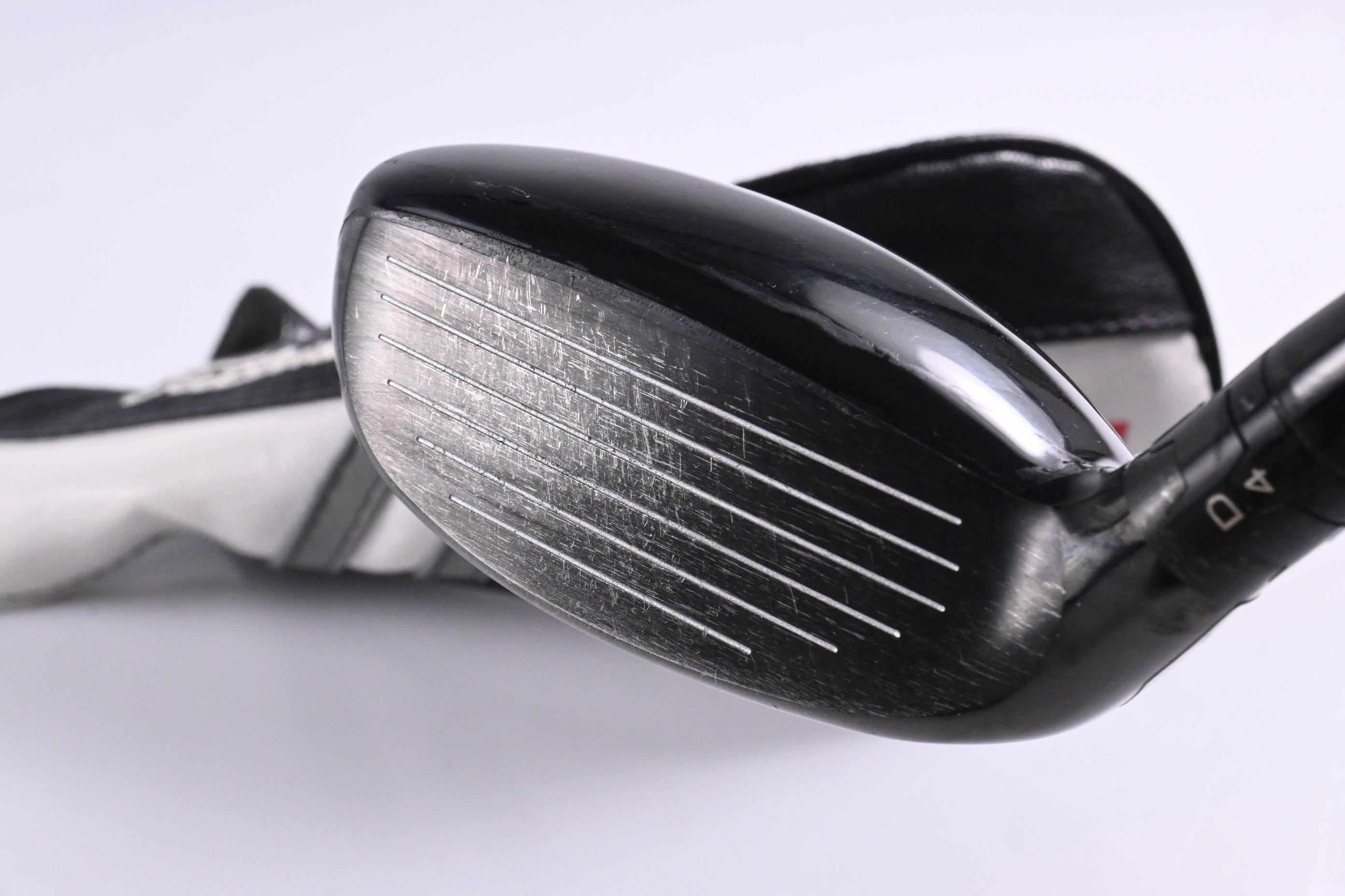 Titleist TSi1 #4 Hybrid / 20 Degree / Regular Flex Aldila Ascent UL 50 Shaft
