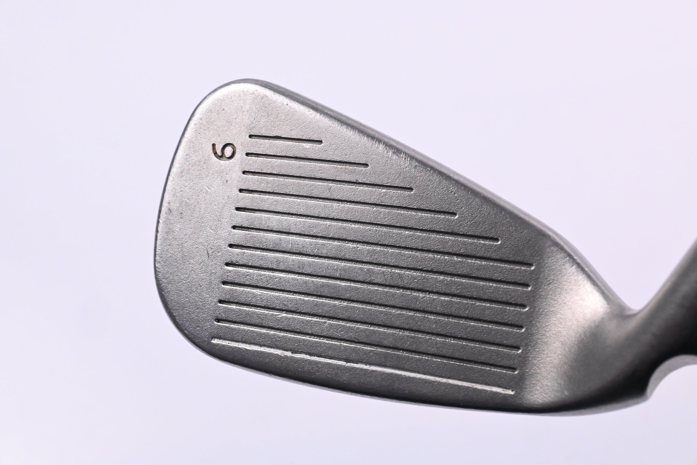 Ping G10 #6 Iron / 30.5 Degree / Green Dot / Regular Flex Ping AWT Shaft