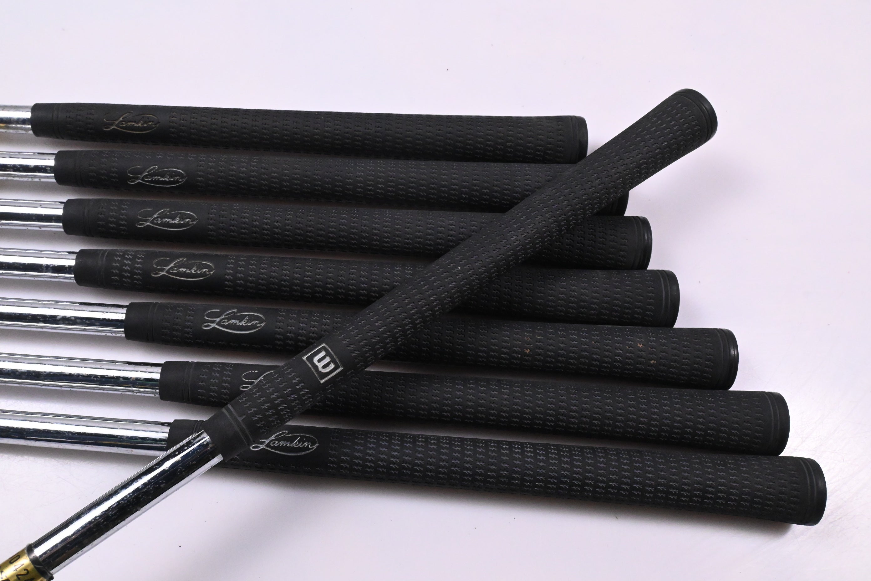 Wilson Fat Shaft Irons / 3-PW / Regular Flex Wilson Fat Shaft Platinum Shafts