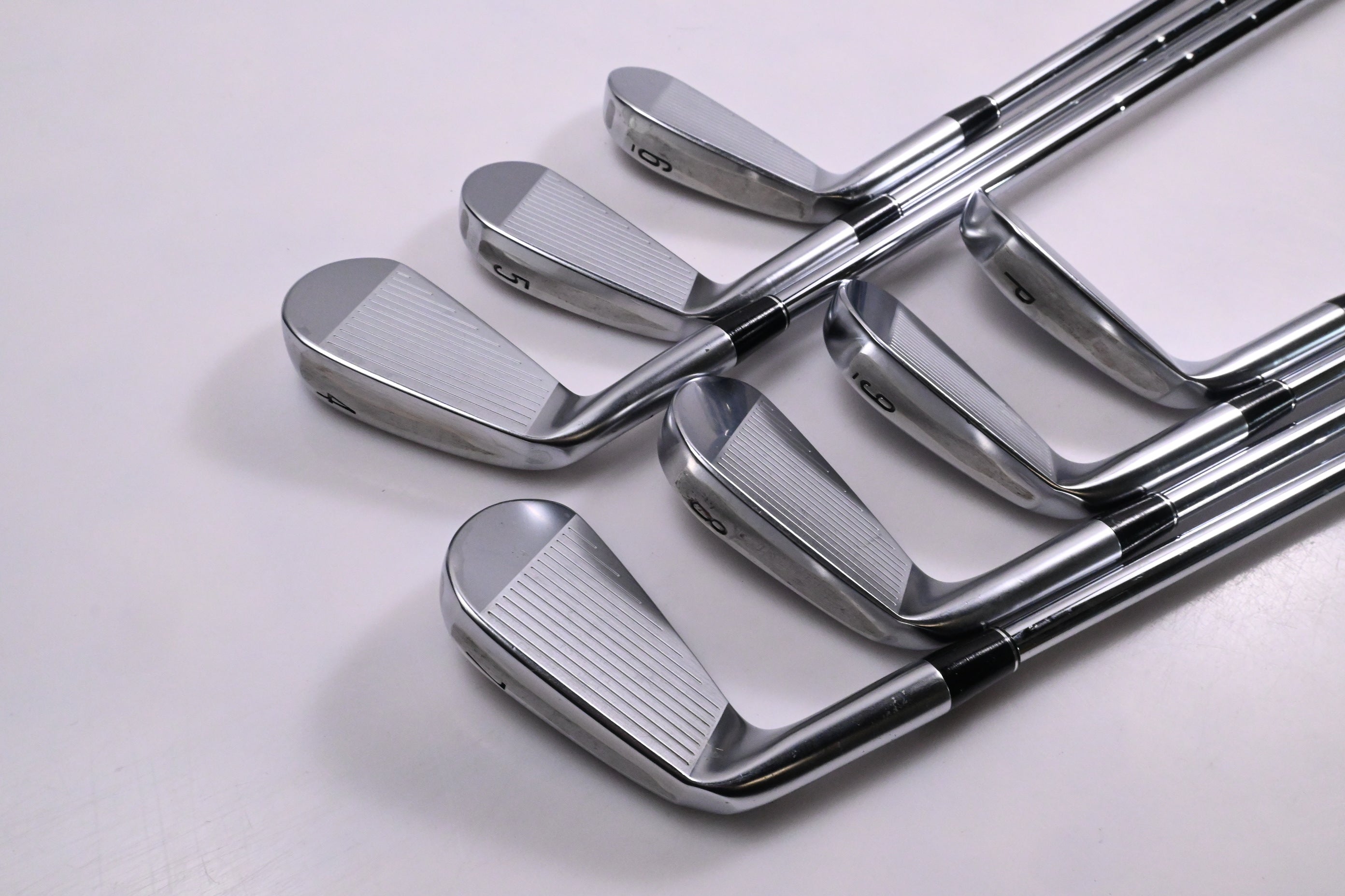 Srixon ZXi5/ZXi7 Irons / 4-PW / X-Flex Dynamic Gold X100 Shafts