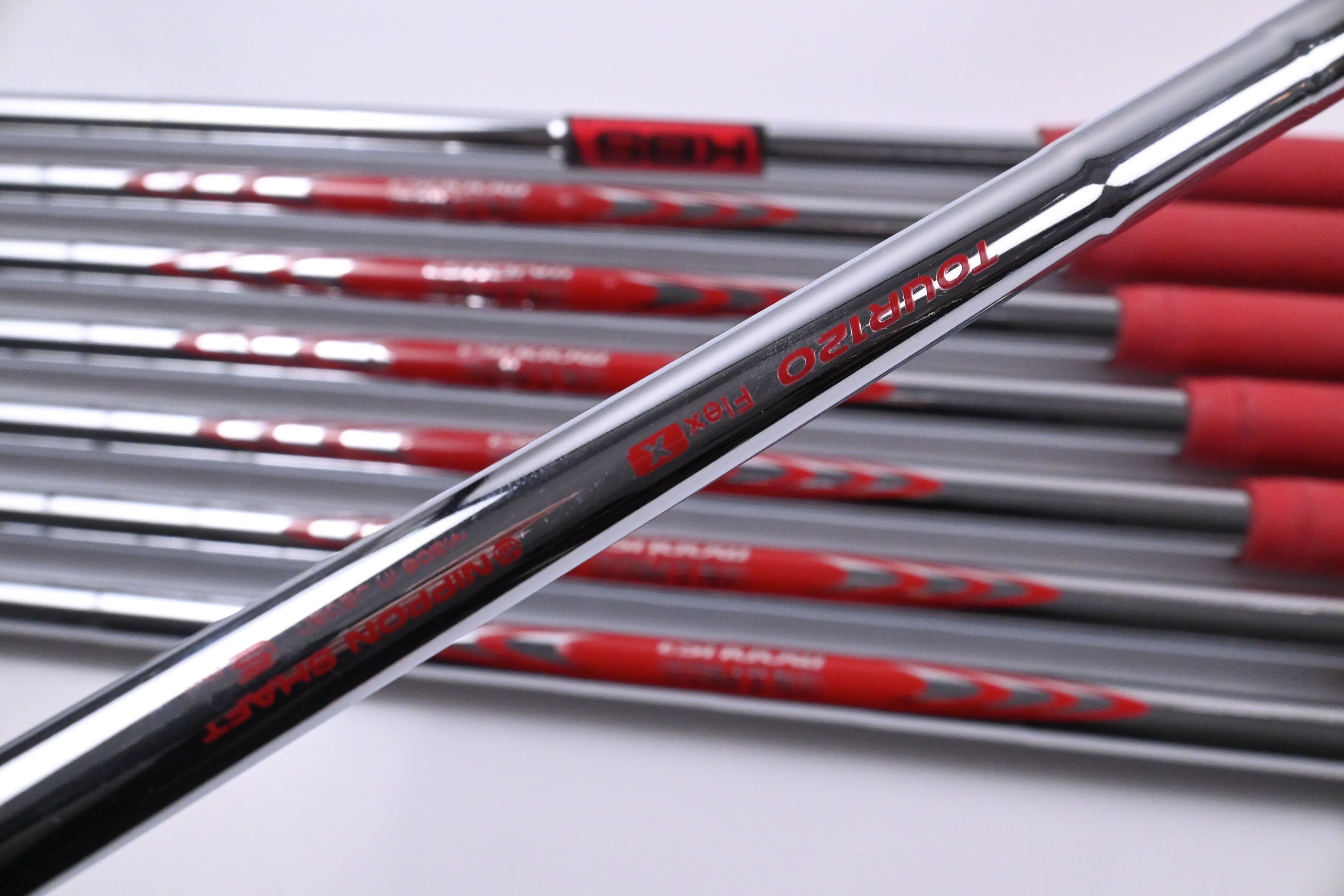 Miura CB-302 Irons / 4-PW+GW / X-Flex N.S.Pro Modus³ Tour 120 Shafts