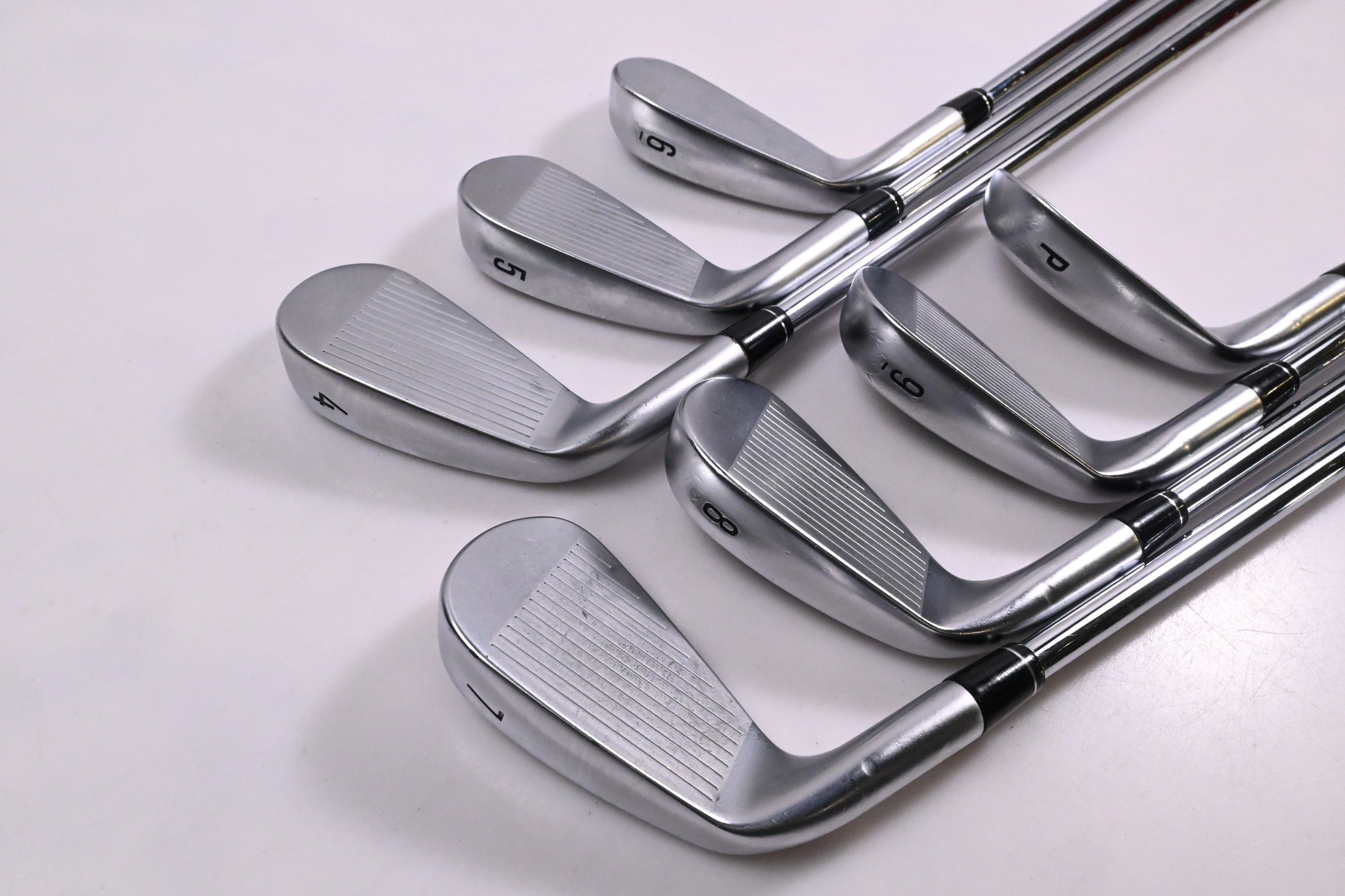 Callaway Apex Ai200 Irons / 4-PW / Stiff Flex NS Pro Modus 3 Tour 105 Shafts