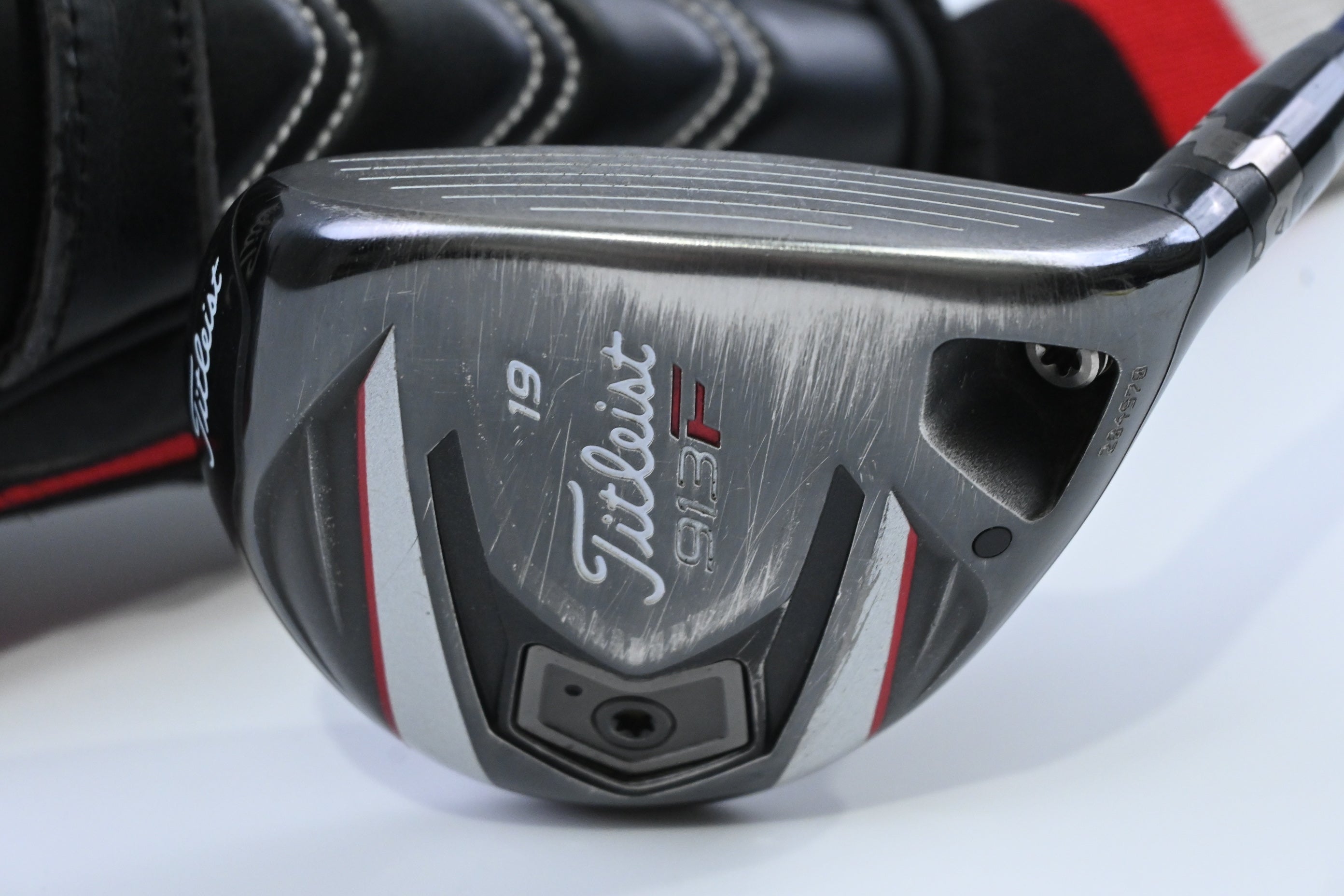 Titleist 913 F #5 Wood / 19 Degree / Stiff Flex Diamana S+ 72 Shaft