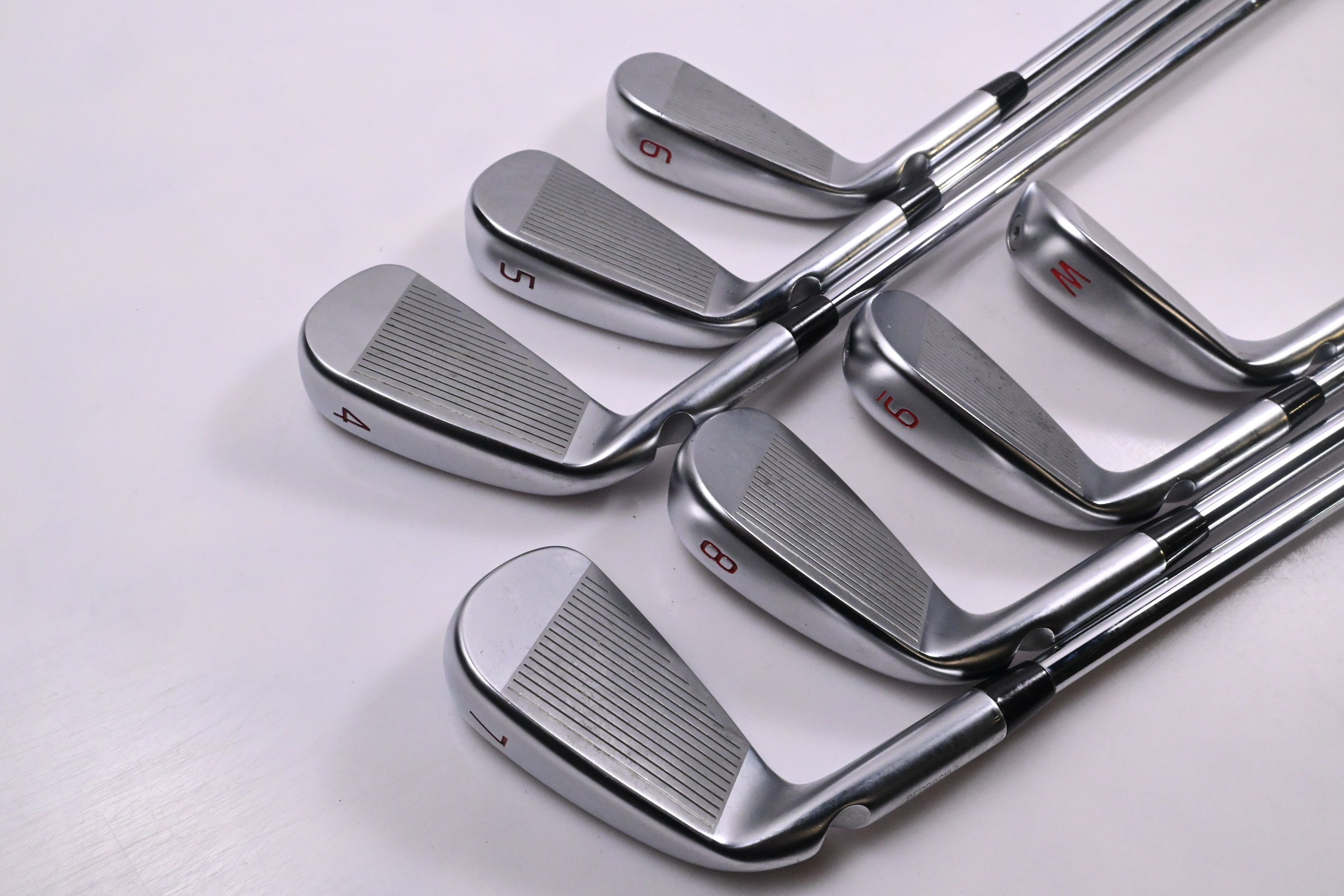 Ping i530 Irons / 4-PW / Black Dot / Stiff Flex True Temper Elevate MPH 95