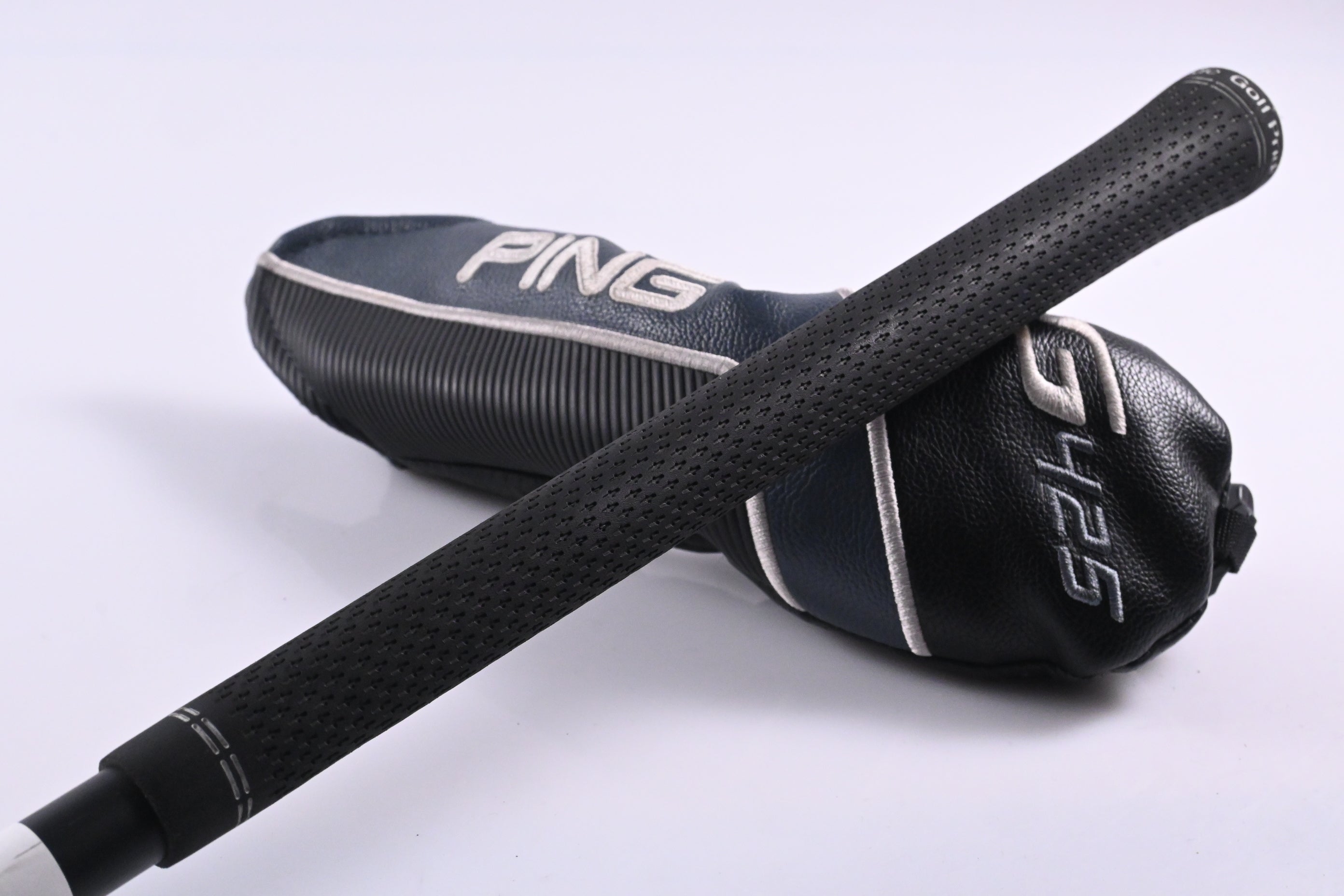 Ping G425 #4 Hybrid / 22 Degree / Regular Flex Ping Alta CB Slate 70 Shaft