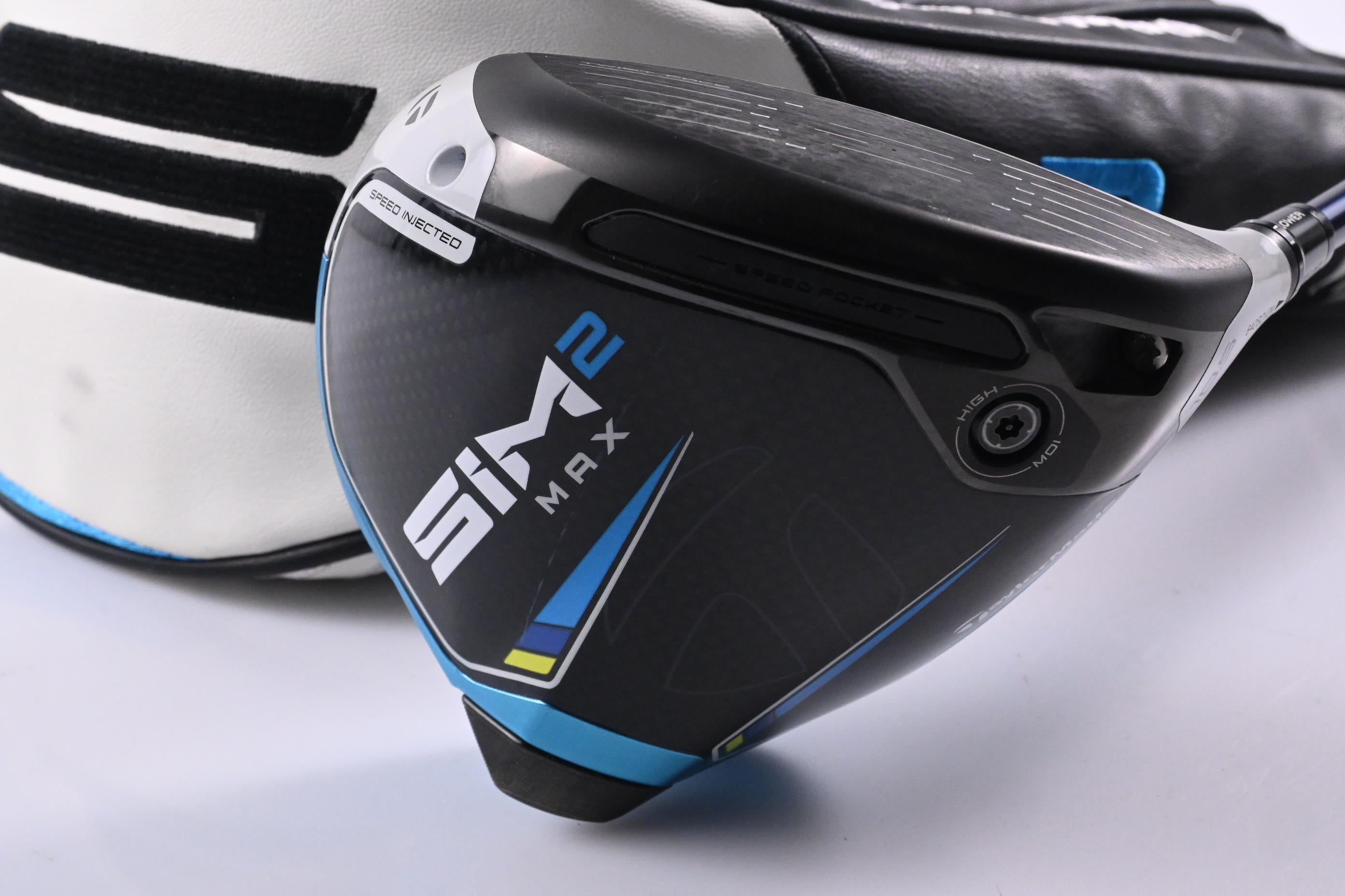 Taylormade SIM2 Max Driver / 10.5 Degree / Stiff Flex Fujikura Ventus Blue 5