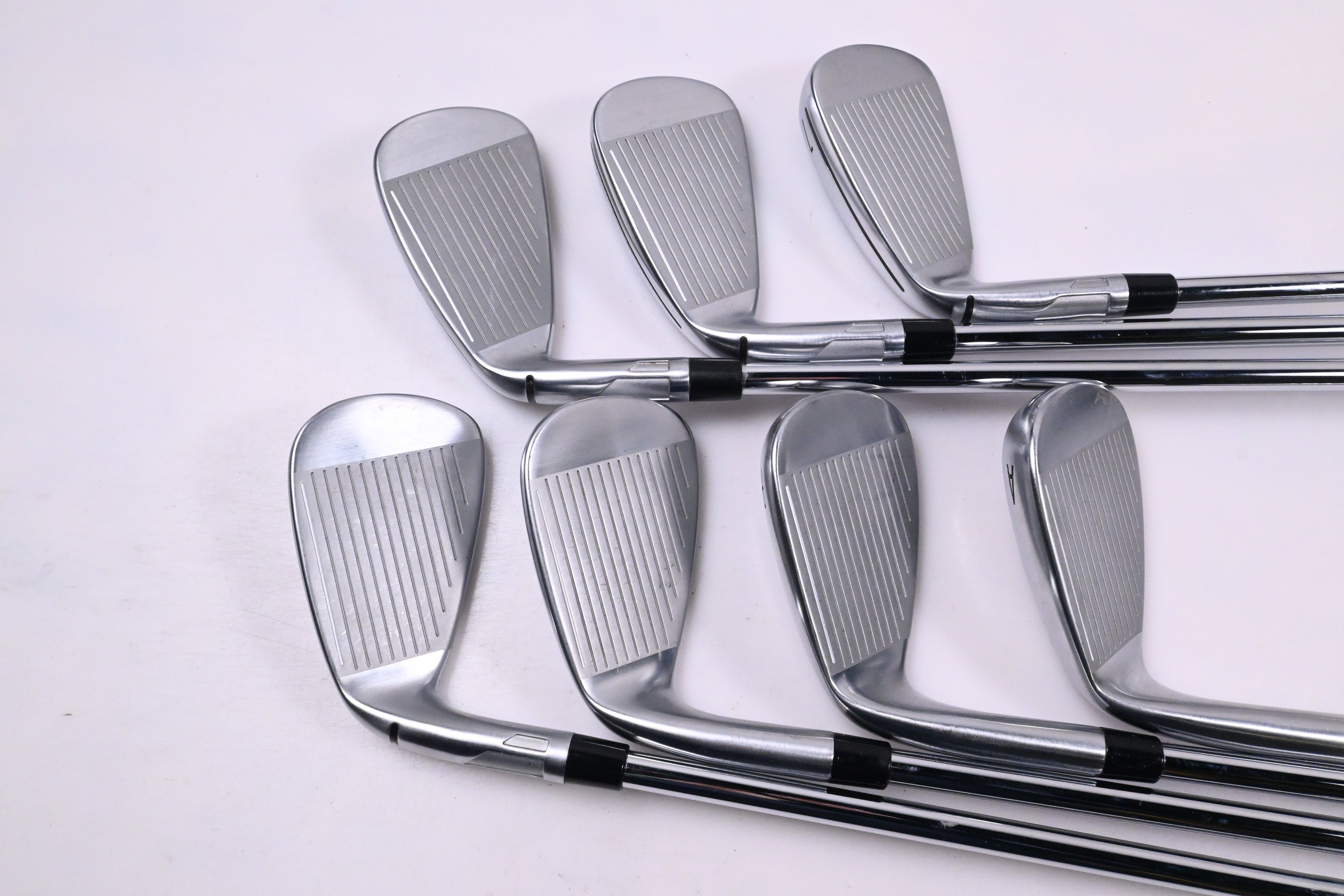 Taylormade Qi Max Irons / 5-PW+GW / Stiff Flex KBS MAX MT 85 Shafts