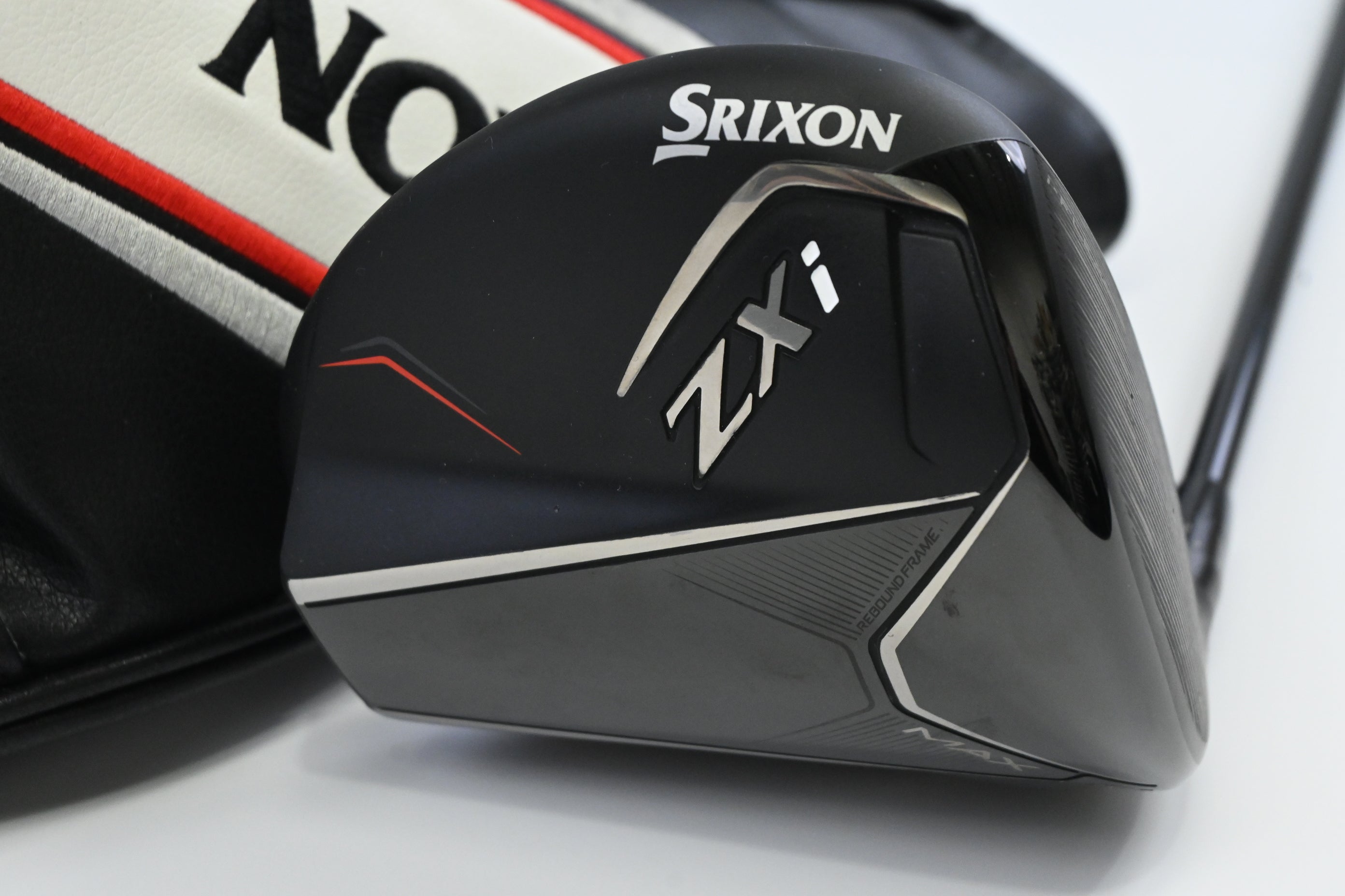 Srixon ZXi Max Driver / 9 Degree / Regular Flex Powertek Shaft