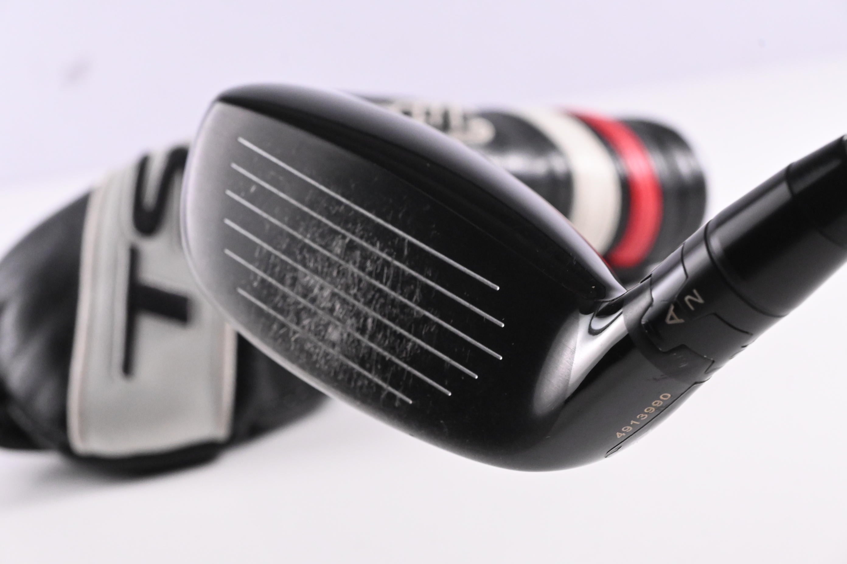 Titleist TS3 #2 Hybrid / 17 Degree / X-Flex HZRDUS Smoke Black 80 Shaft
