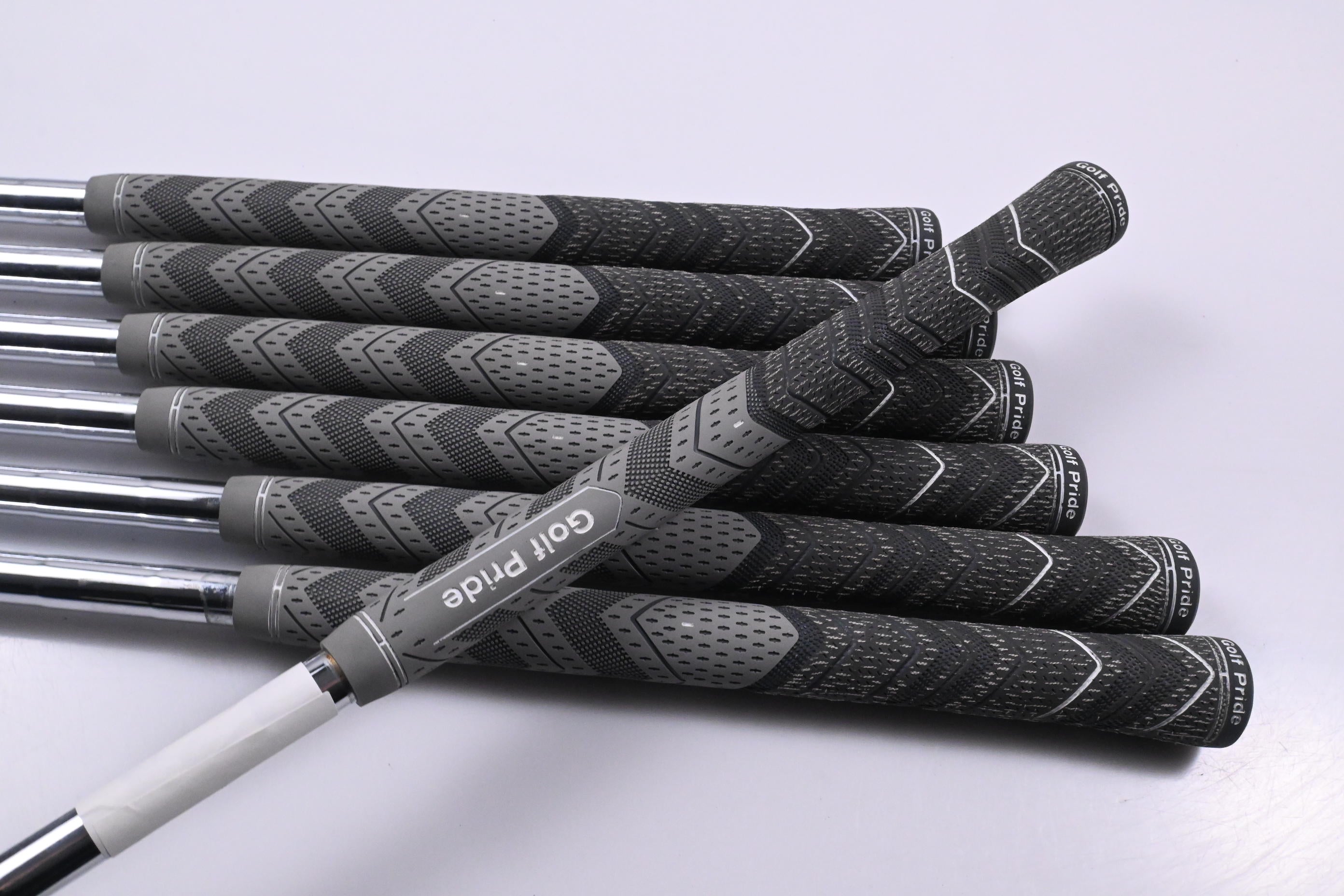 Srixon Z-745 Black Limited Edition Irons / 4-PW / Regular Flex N.S.PRO 980GH