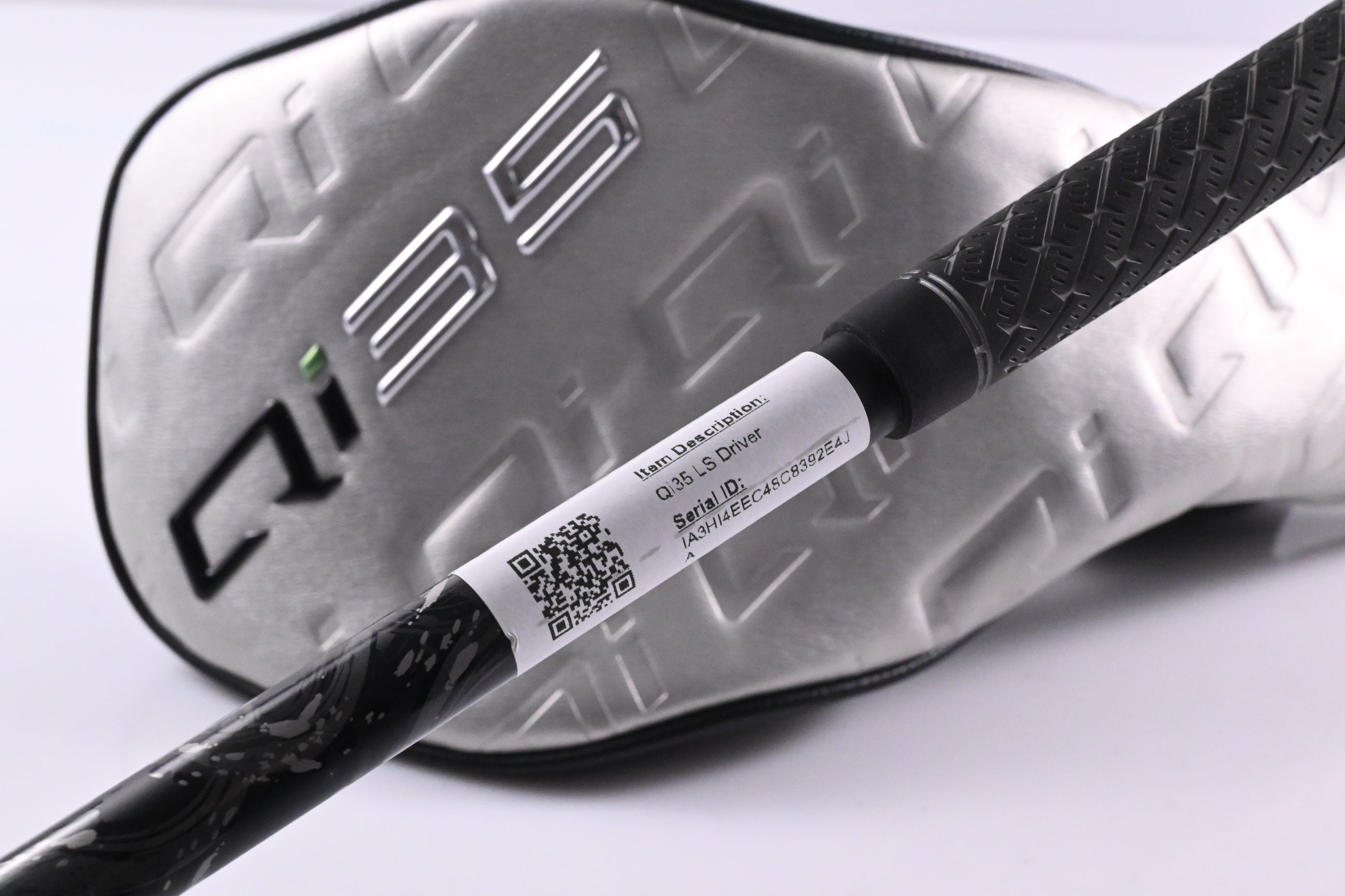 Taylormade Qi35 LS Driver / 10.5 Degree / Stiff Flex Kai'li Blue CB Dark Wave 60