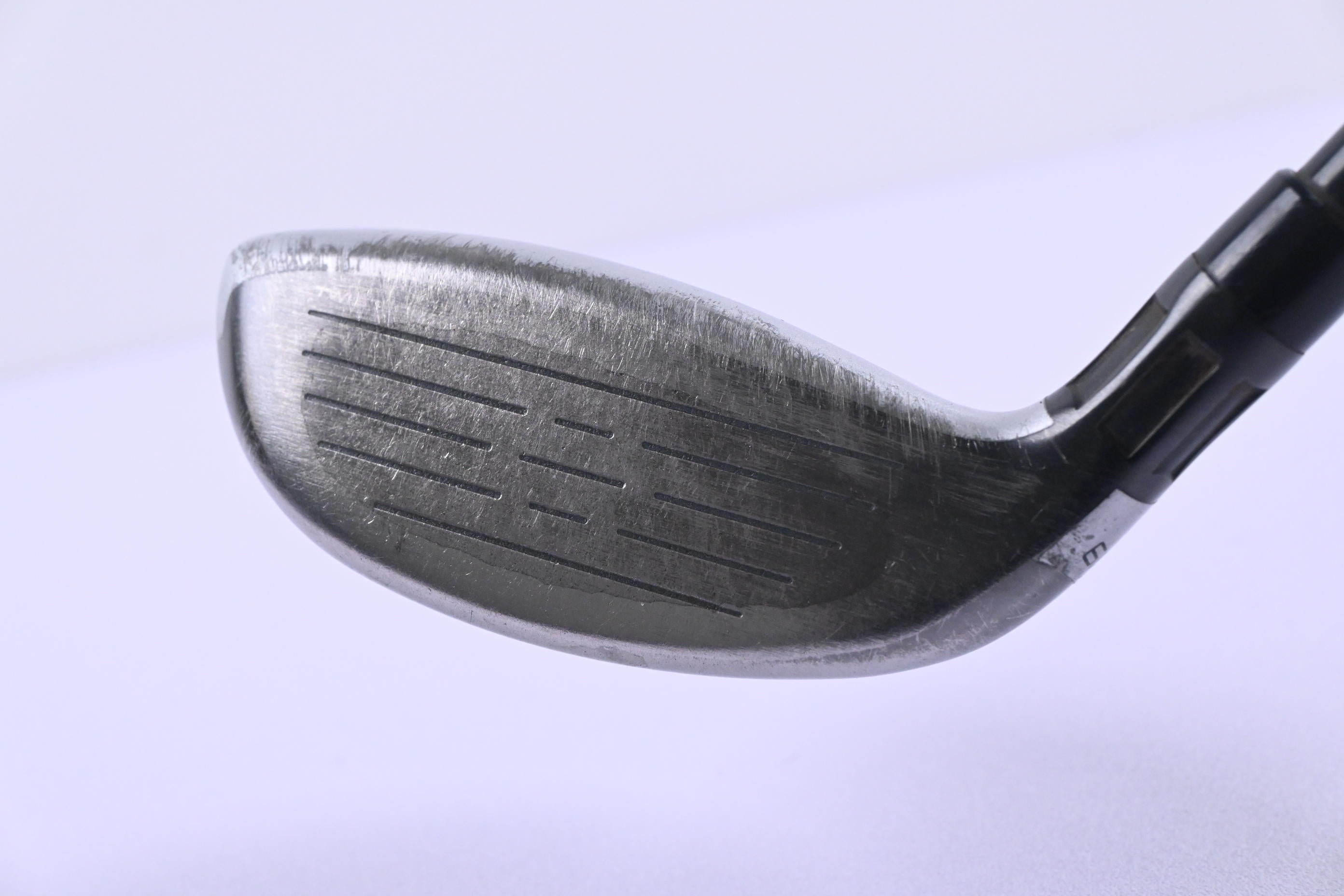 Taylormade M6 #3 Hybrid / 19 Degree / Stiff Flex Fujikura Atmos Orange 7 Shaft