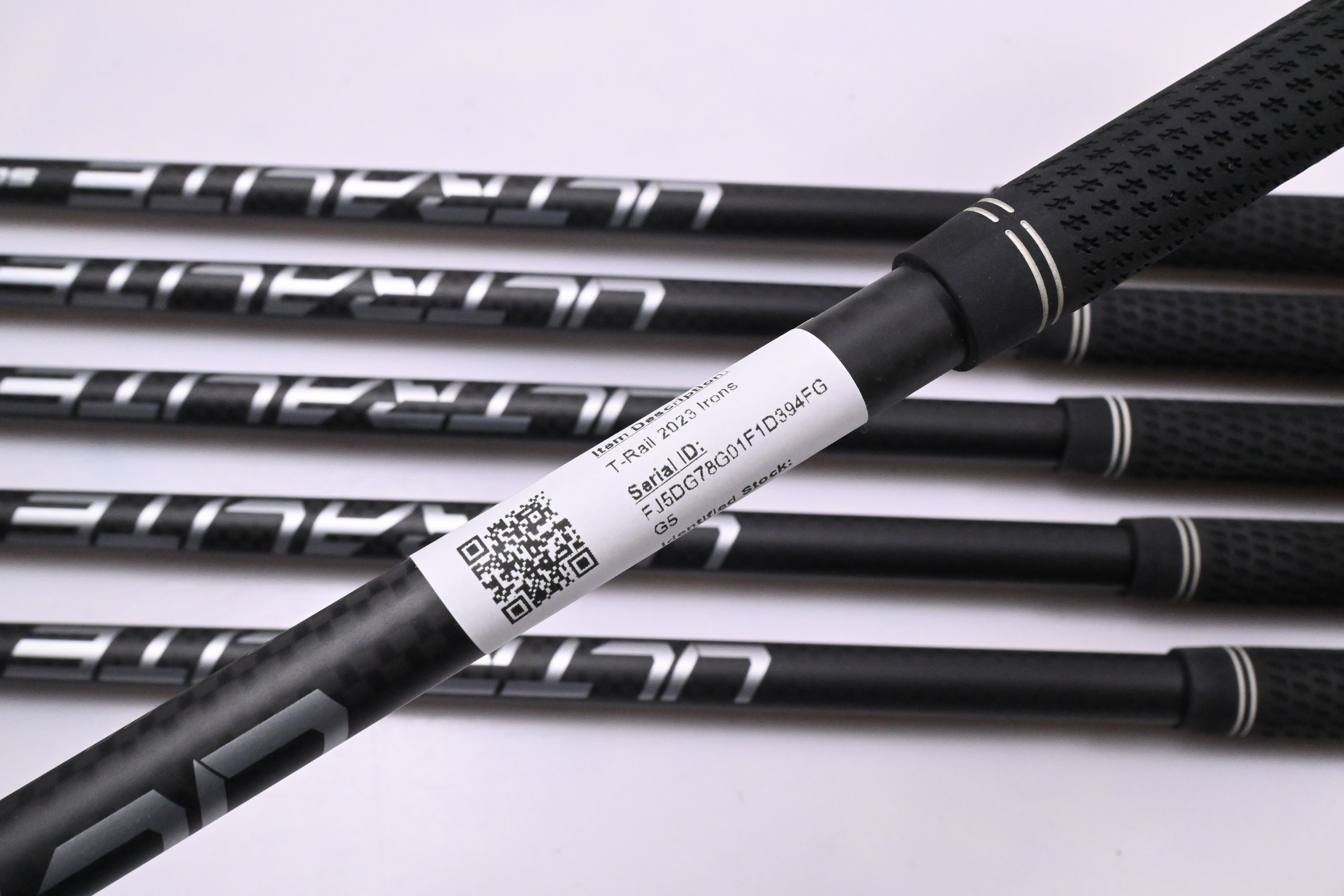 Cobra T-Rail 2023 Irons / 6-PW+SW / Regular Flex Cobra Ultralite 50 Shafts