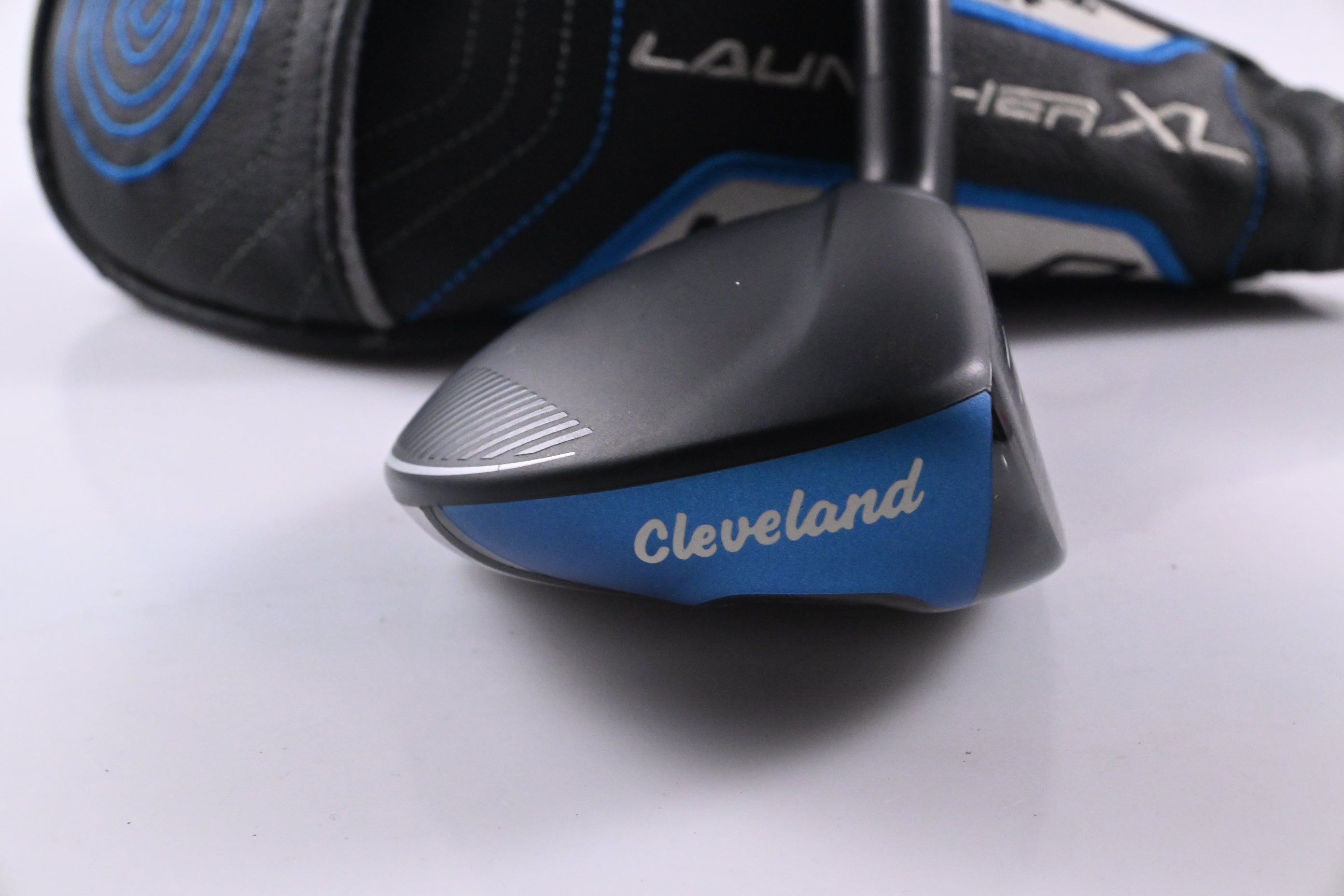 Cleveland Launcher XL Halo Hy-Wood #3+ Hybrid / 18 Degree / Stiff Flex Cypher 40