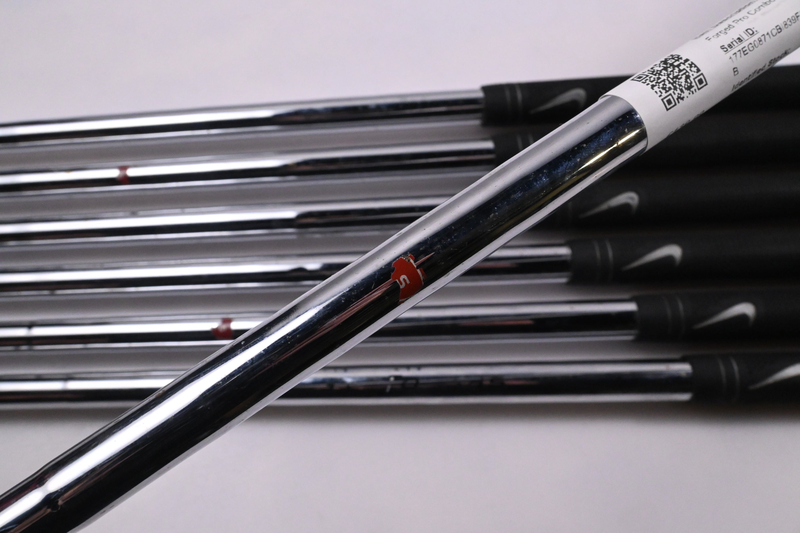 Nike Forged Pro Combo Irons / 4-PW / Stiff Flex Nike Shafts