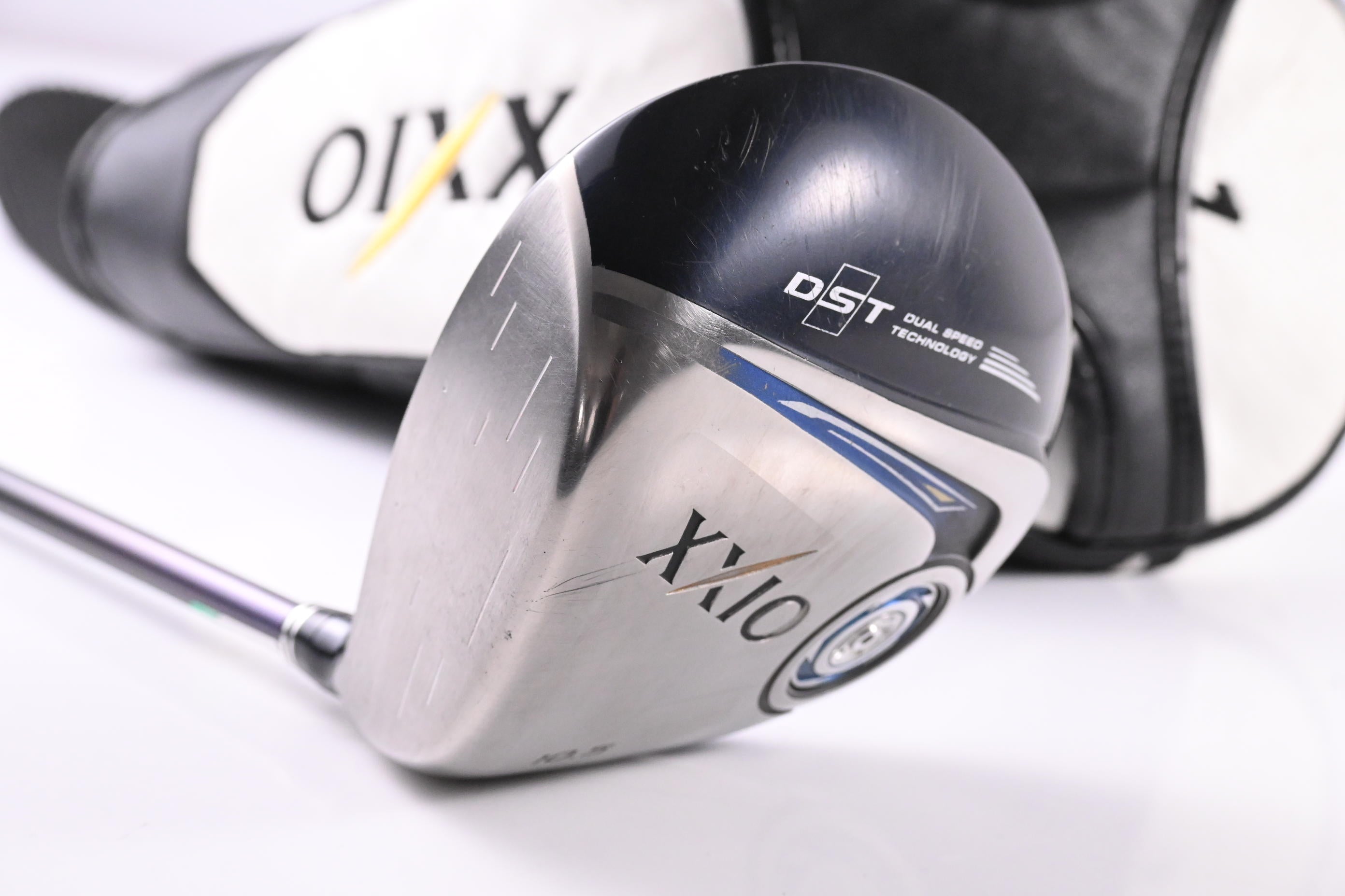 Left Hand XXIO 9 Driver / 10.5 Degree / Stiff-Regular Flex XXIO MP 900 DST Shaft