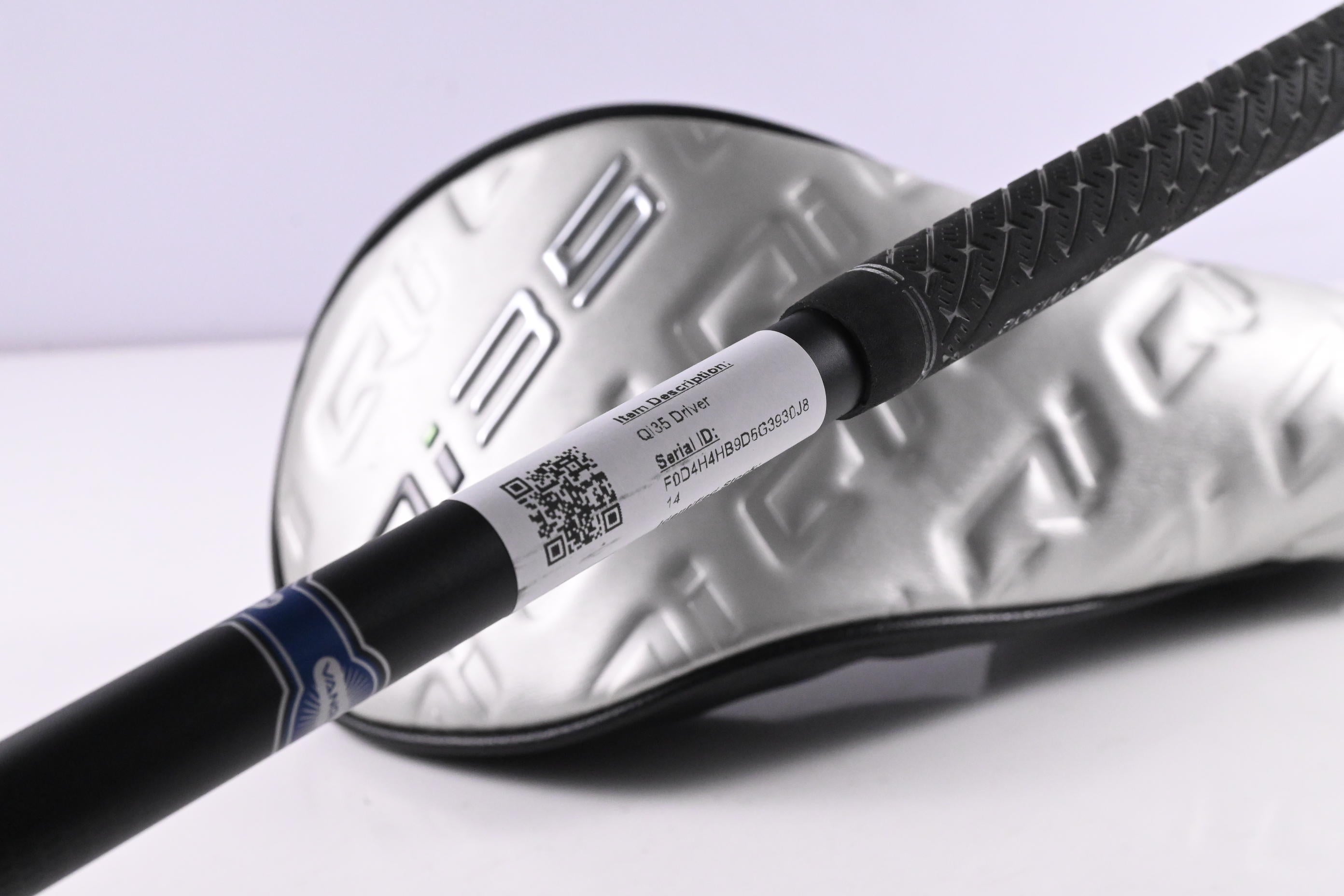 Taylormade Qi35 Driver / 9 Degree / Regular Flex Vanquish 4 Shaft