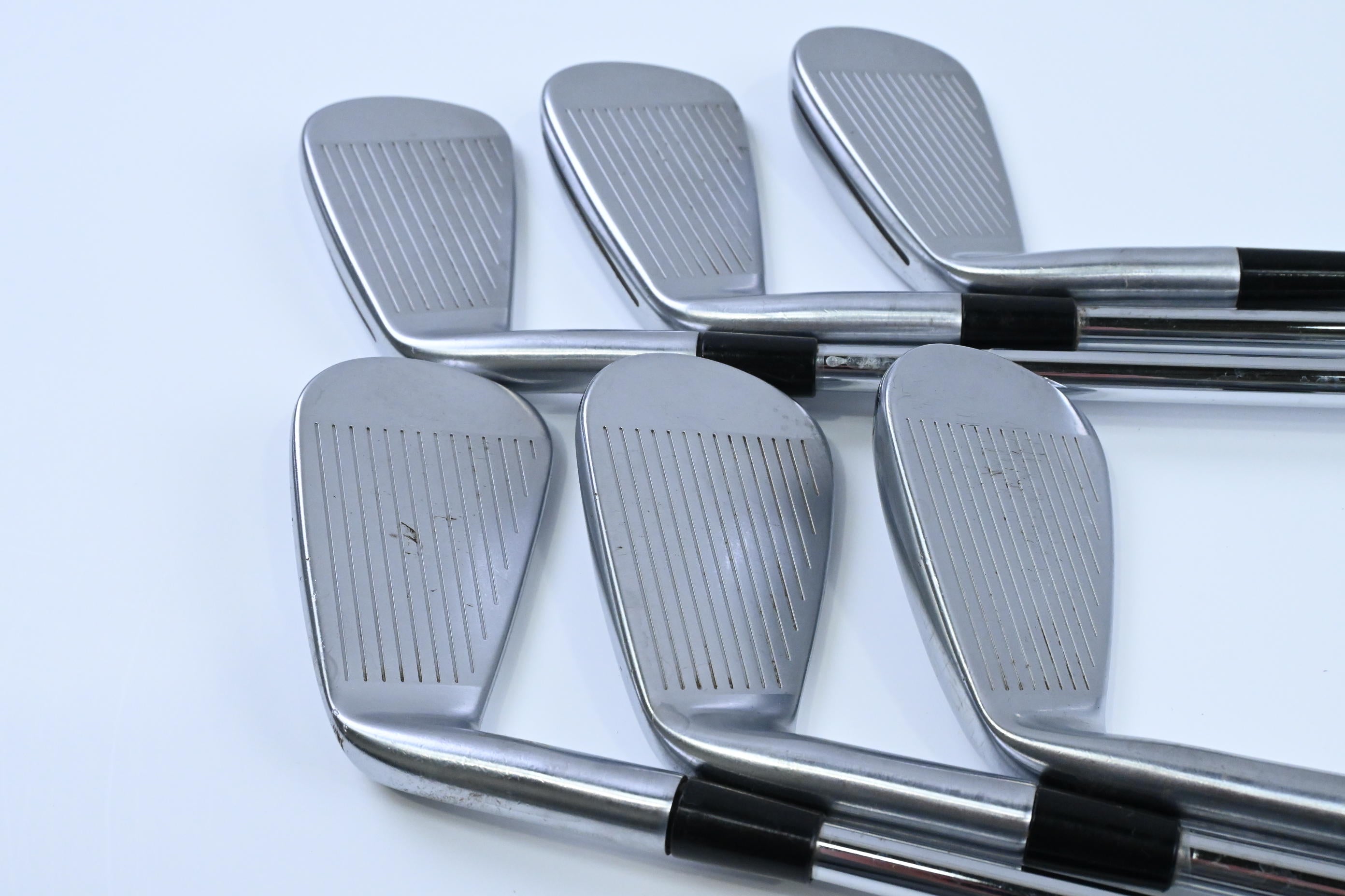 Taylormade P770 2023 Irons / 4-9 / X-Flex Dynamic Gold X100 Shafts