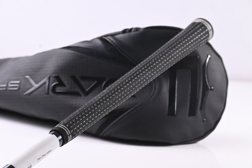 Cobra Darkspeed LS Driver / 9 Degree / Stiff Flex UST Mamiya LinQ Black 6 Shaft