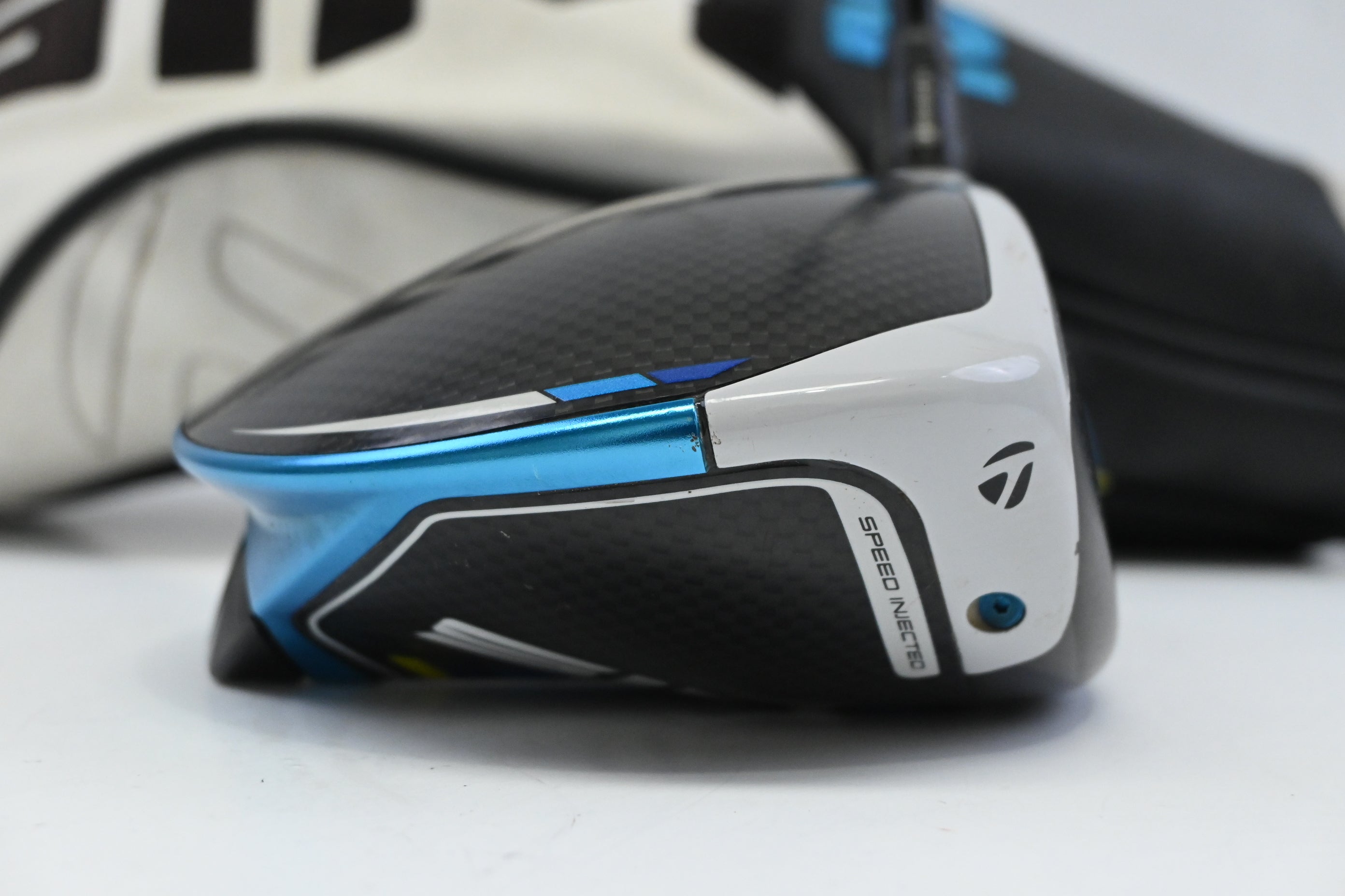 Taylormade SIM2 Max Driver / 12 Degree / Regular Flex Fujikura Ventus Red 5