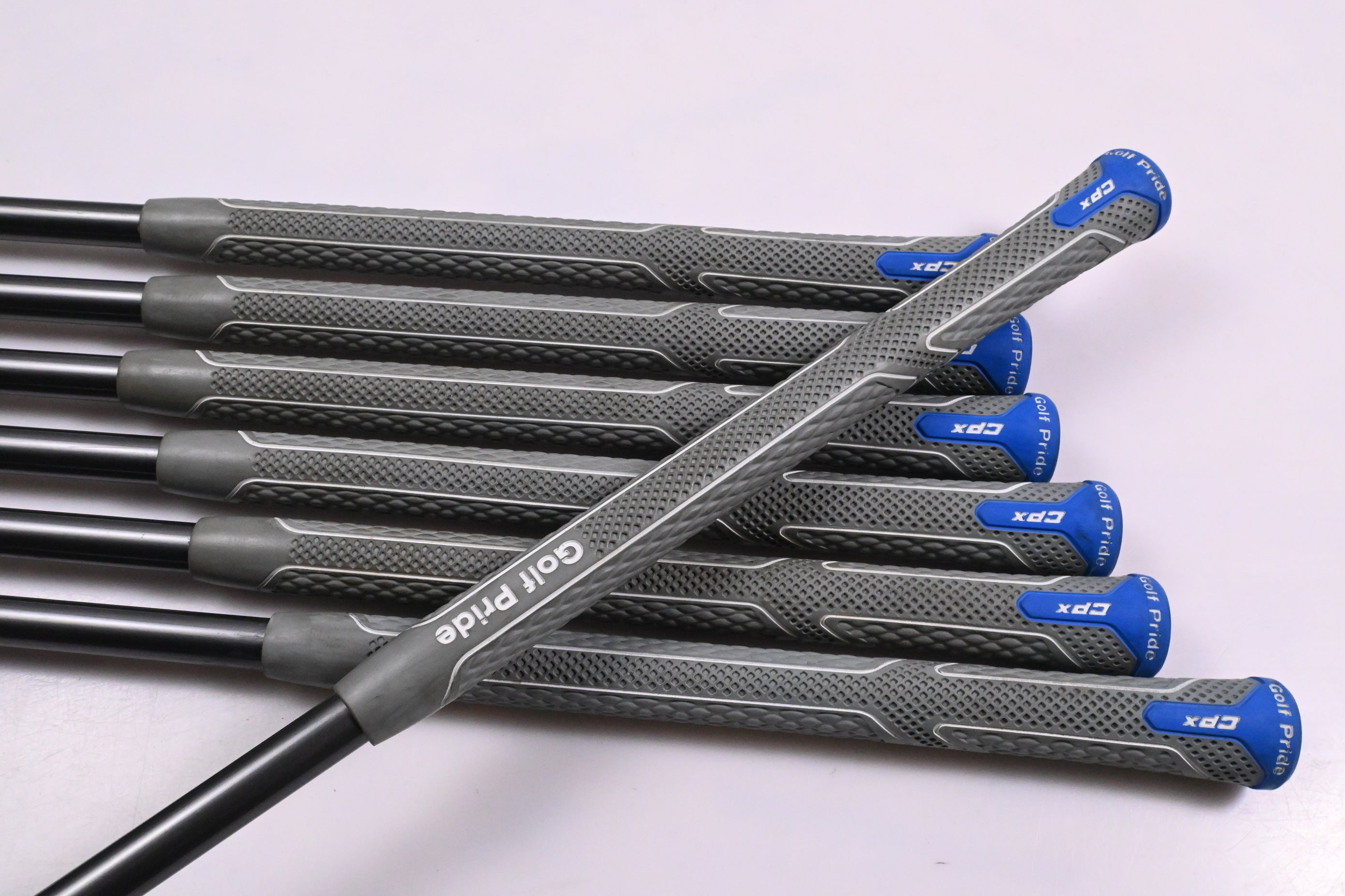 Callaway Rogue Irons / 5-PW+AW / Regular Flex Aldila Synergy 60 Shafts