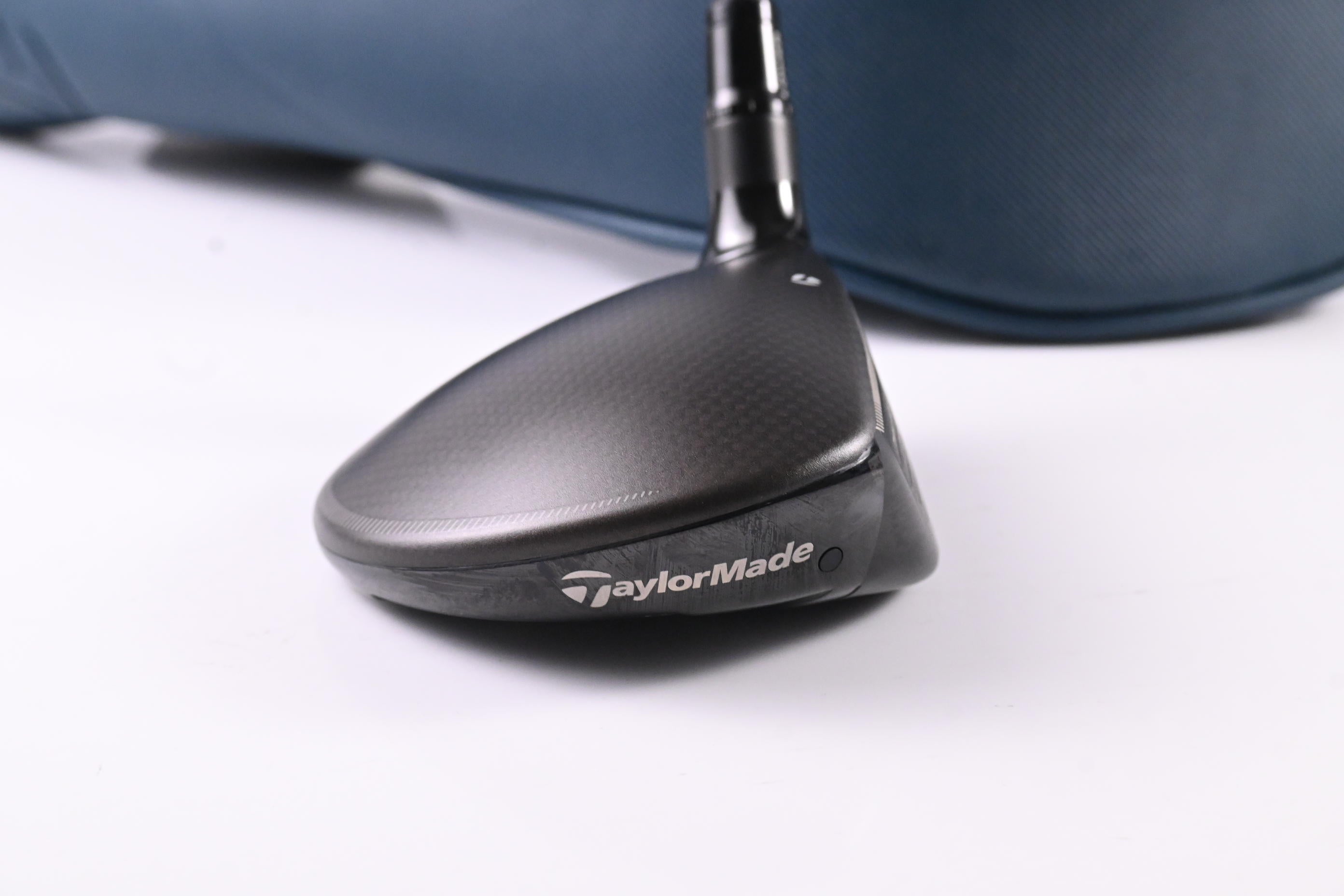 Taylormade Qi4D #5 Wood / 18 Degree / Stiff Flex REAX 65 Shaft
