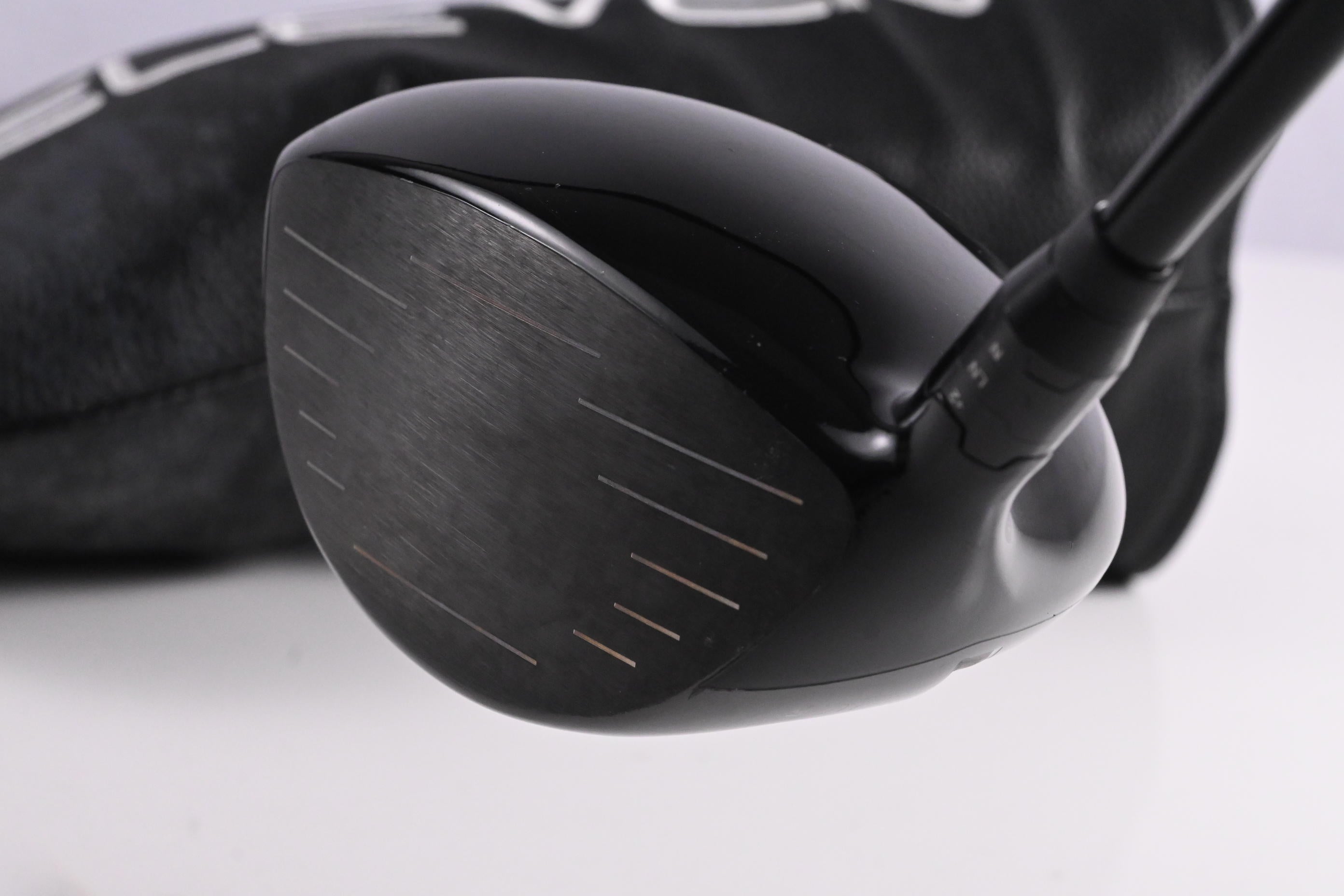 Eleven NH 01 Driver / 10.5 Degree / Regular Flex KBS Tour Driver 50 Shaft