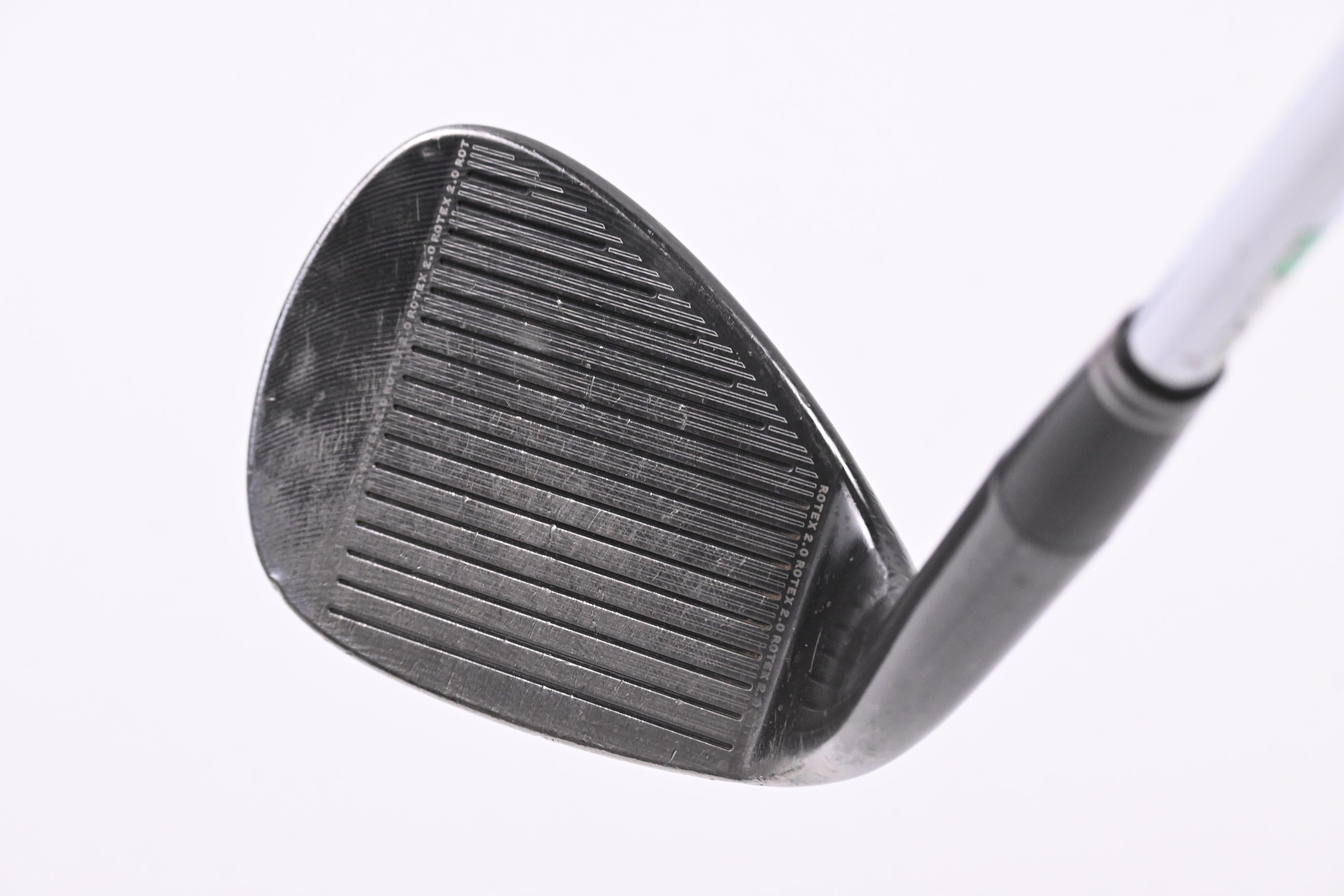 Cleveland 588 RTX 2.0 Sand Wedge / 56 Degree / Wedge Flex Dynamic Gold Shaft