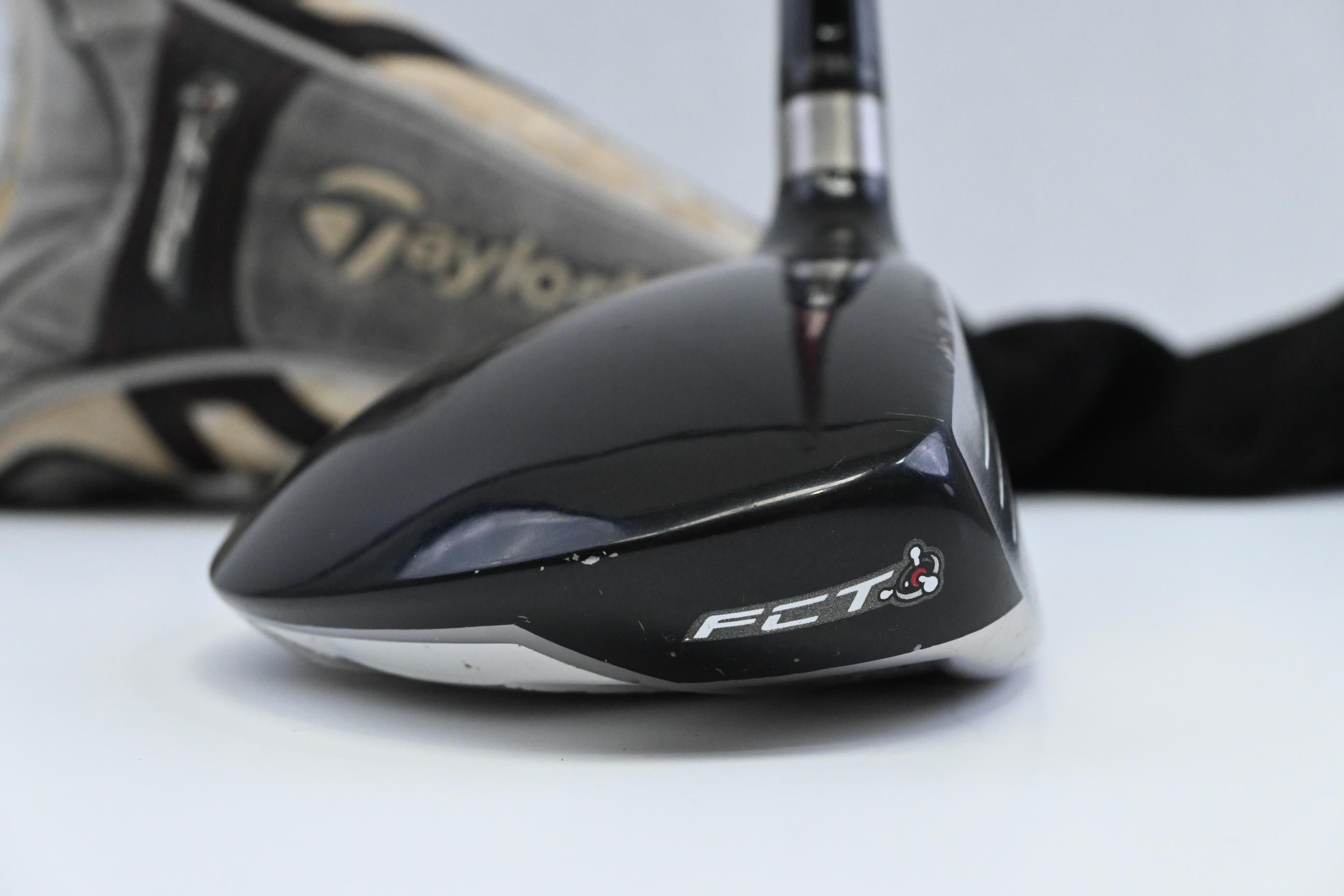 Taylormade R9 #3 Wood / 15 Degree / Stiff Flex Fujikura Motore 70 Shaft
