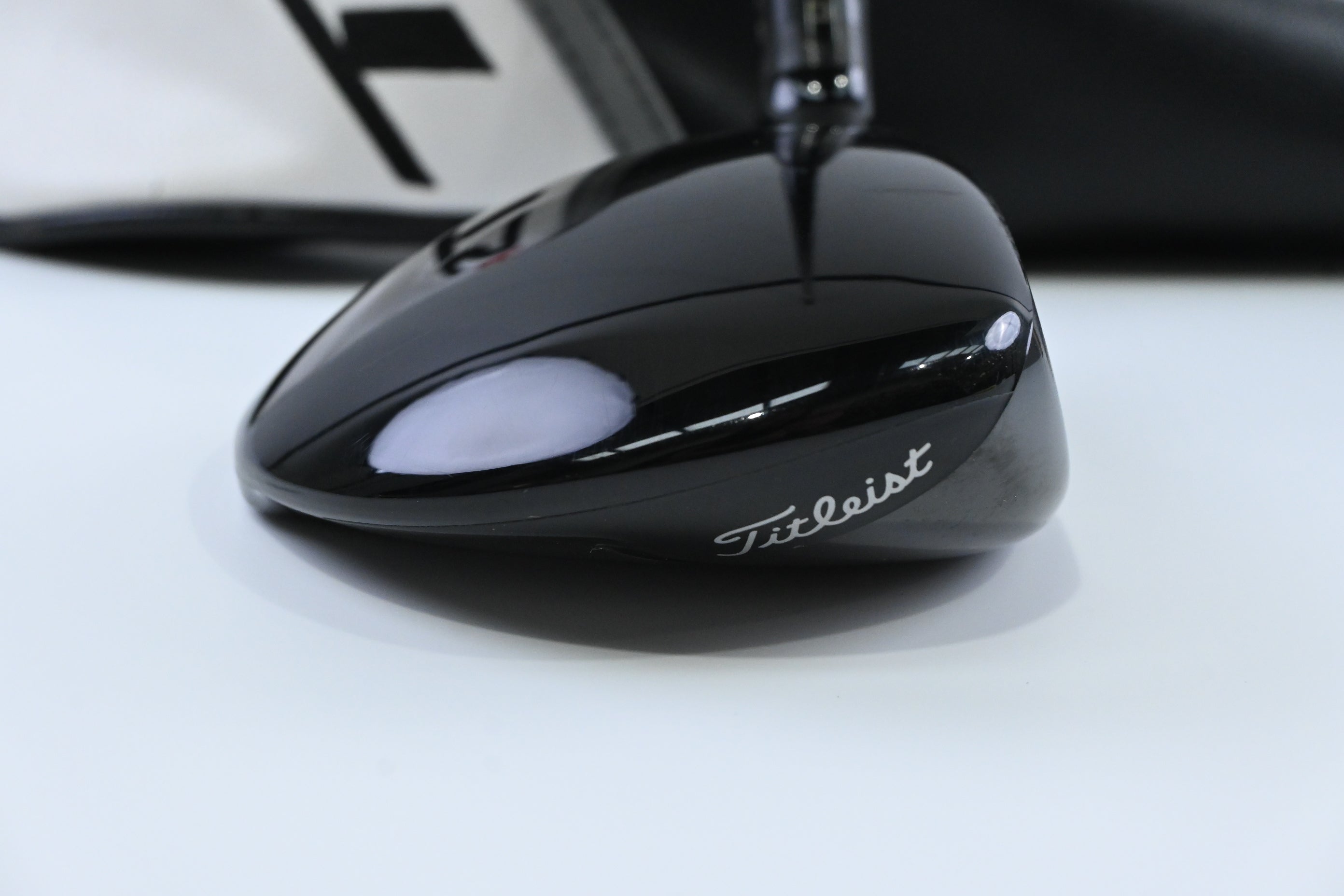Titleist TSR2 #3 Wood / 15 Degree / Regular Flex Tensei AV Blue 65 Shaft