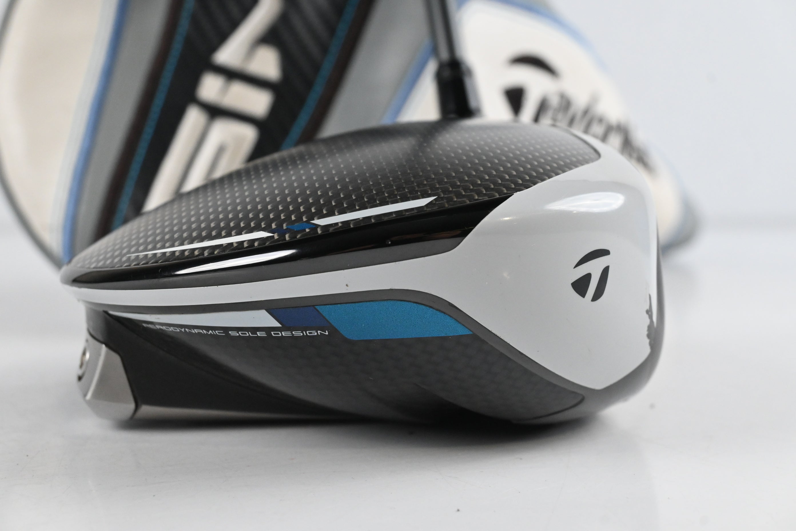 Taylormade SIM Driver / 9 Degree / Stiff Flex HZRDUS Smoke Green 70 Shaft