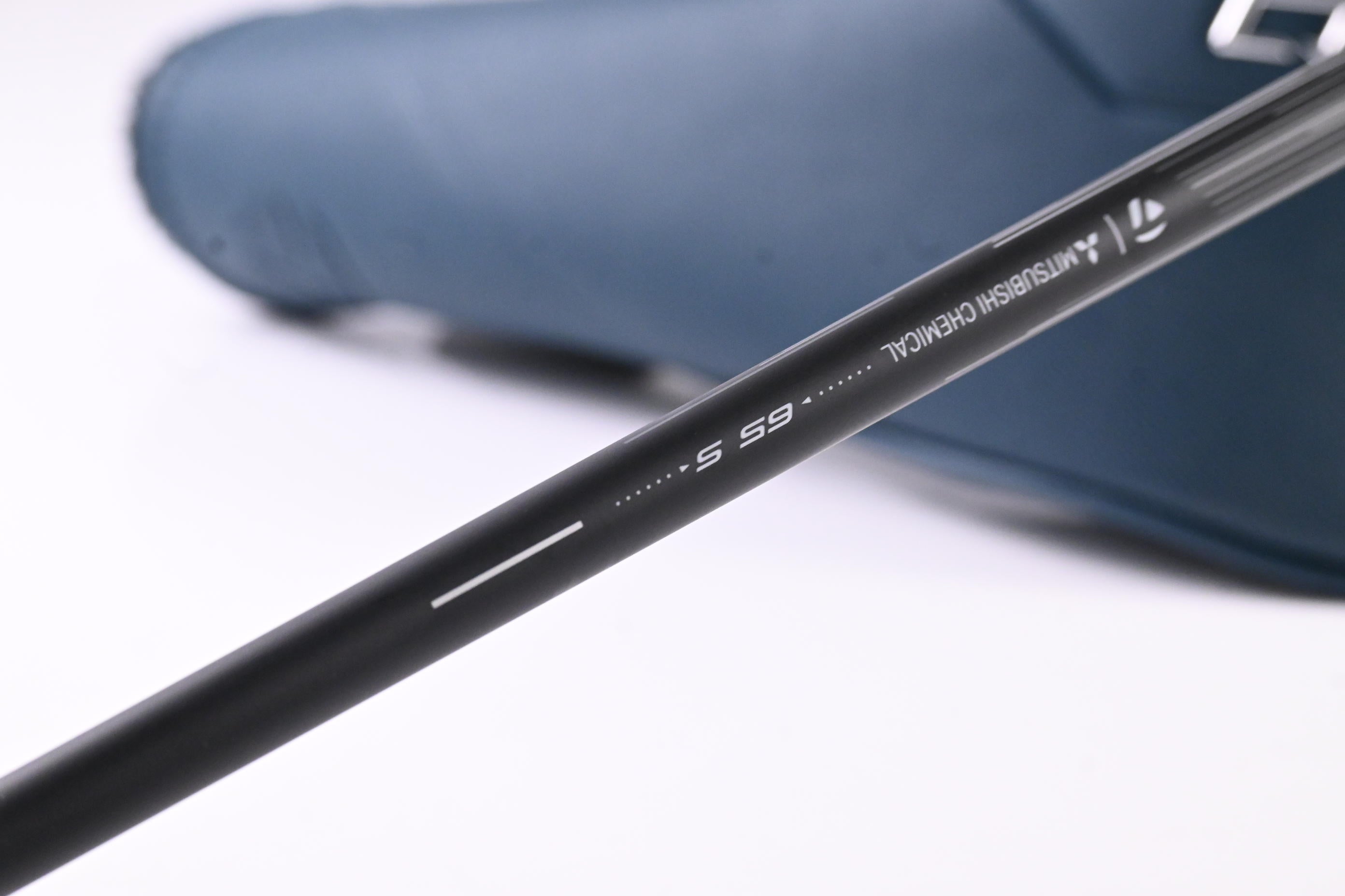 Taylormade Qi4D #5 Wood / 18 Degree / Stiff Flex REAX 65 Shaft