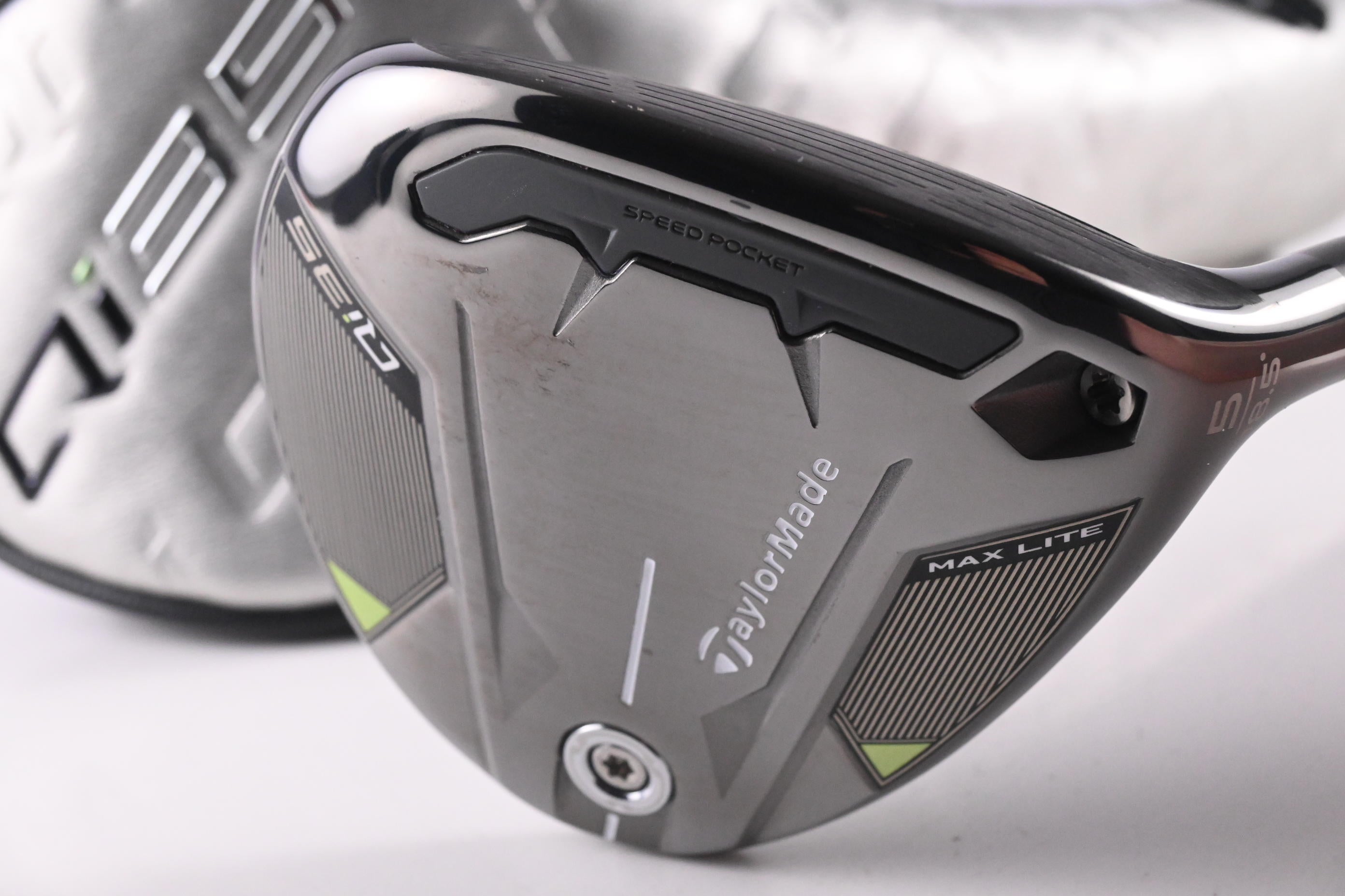 Taylormade Qi35 Max Lite #5 Wood / 18.5 Degree / Senior Flex Vanquish 4 Shaft