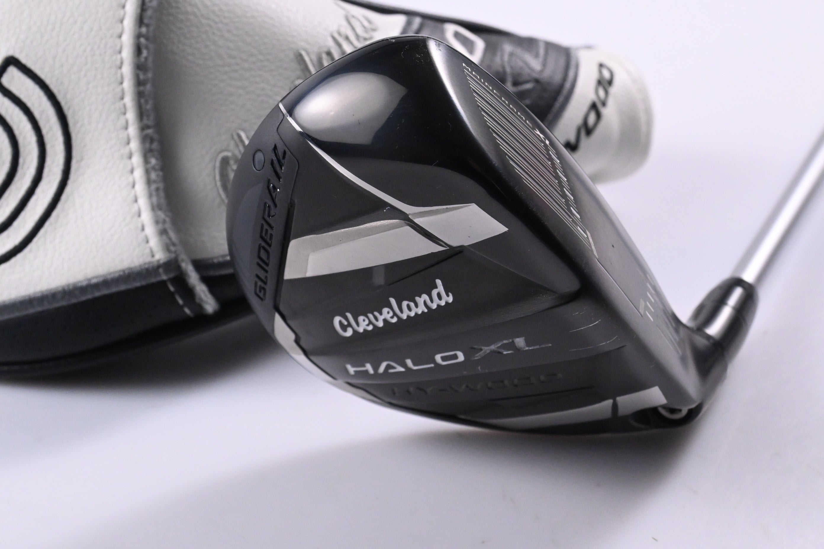 Cleveland Halo XL Hy-Wood #3+ Hybrid / 17 Degree / Stiff Flex Ascent PL 40 Shaft