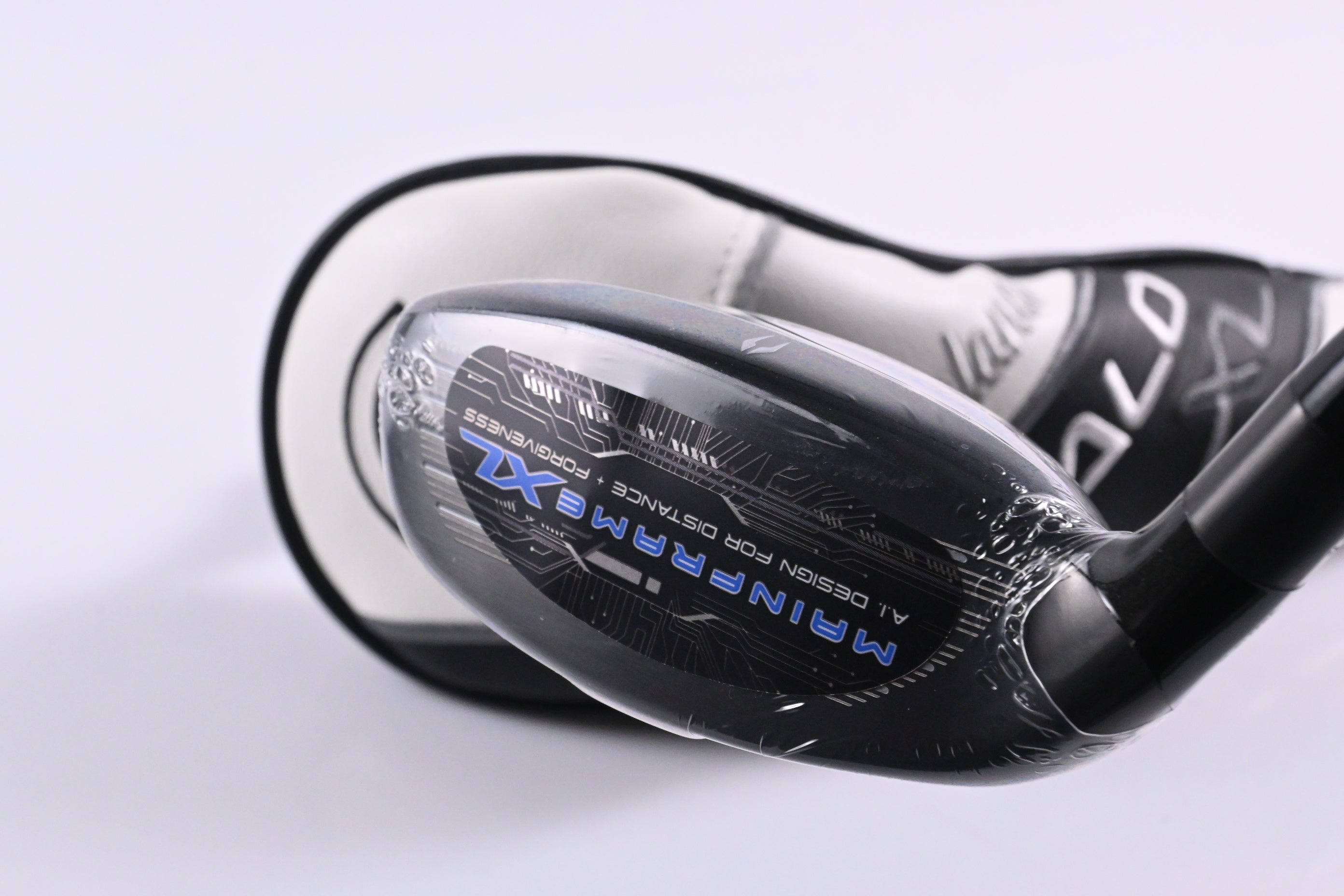 Cleveland Halo XL Hy-Wood #3+ Hybrid / 17 Degree / Senior Flex Aldila Ascent PL